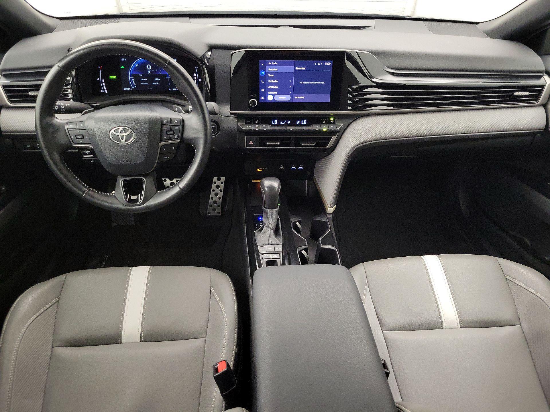 Thumbnail: 2025 Toyota Camry - 9