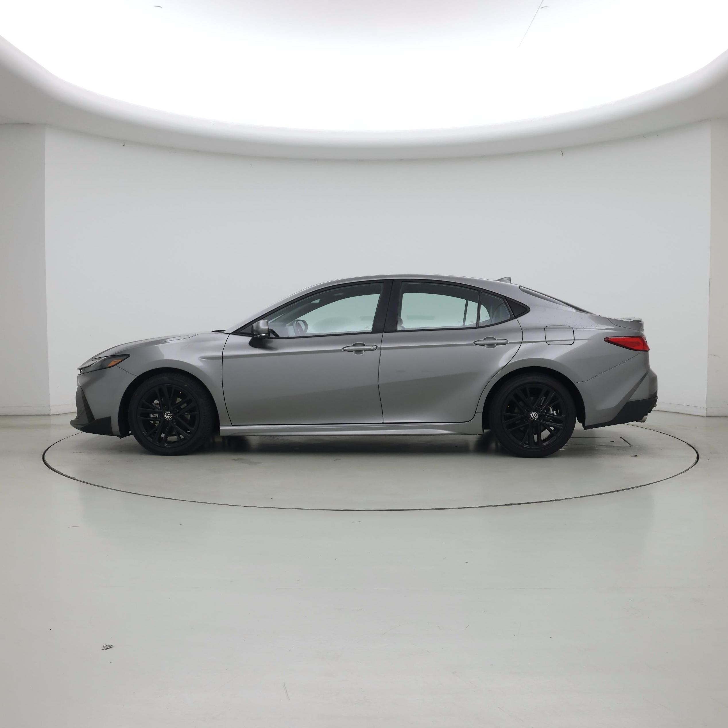 Thumbnail: 2025 Toyota Camry - 3