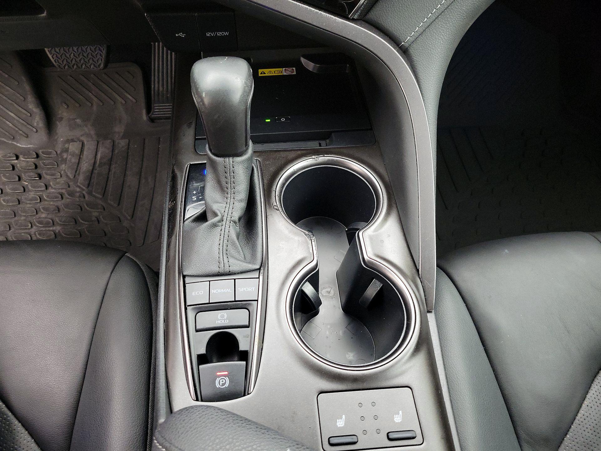 Thumbnail: 2024 Toyota Camry - 17