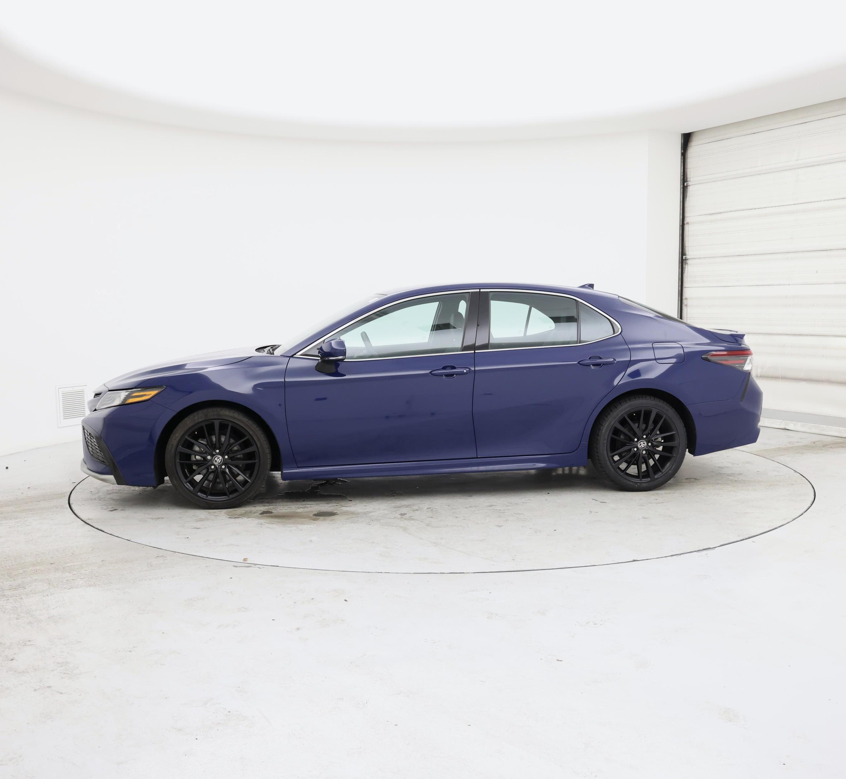 Thumbnail: 2024 Toyota Camry - 3