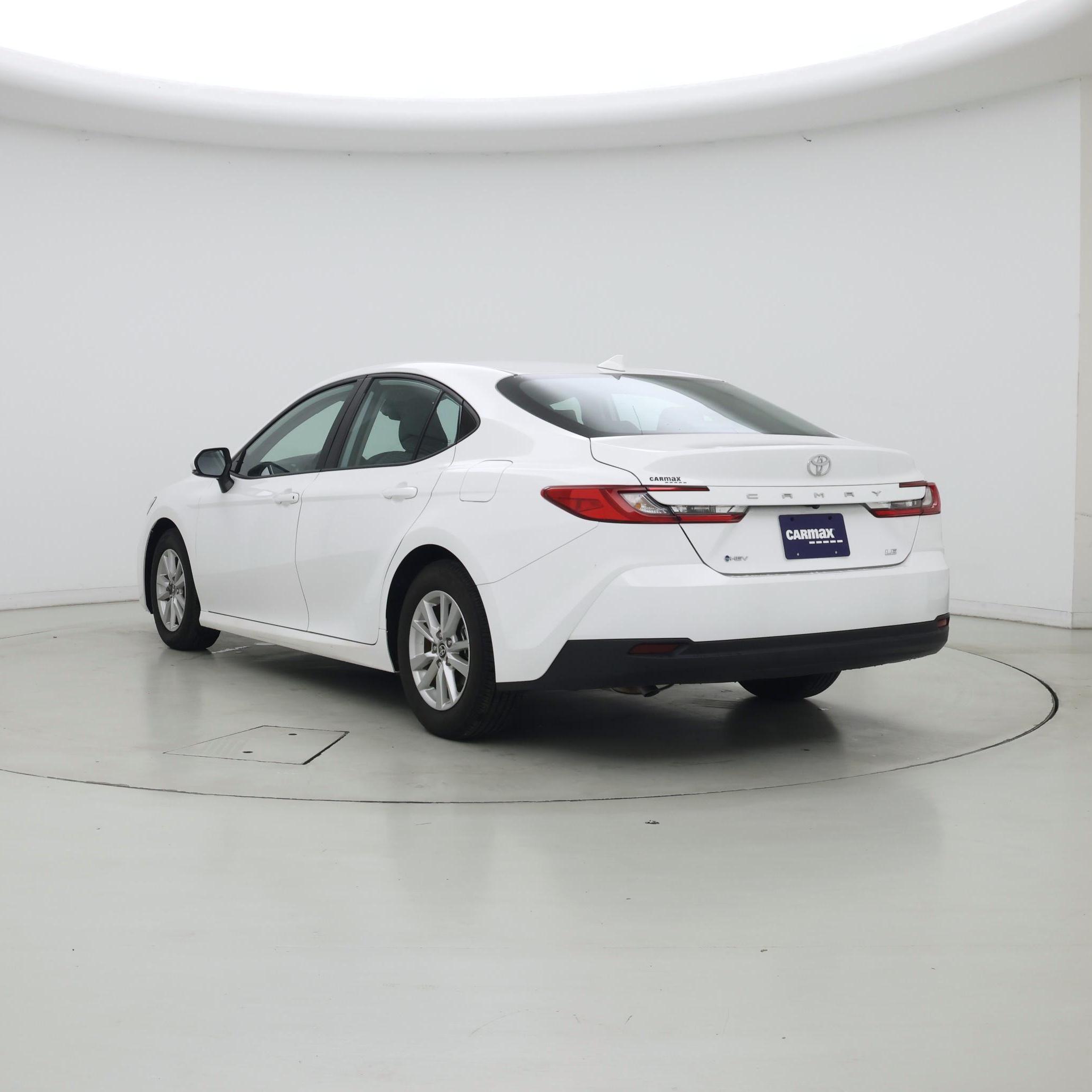 Thumbnail: 2025 Toyota Camry - 2