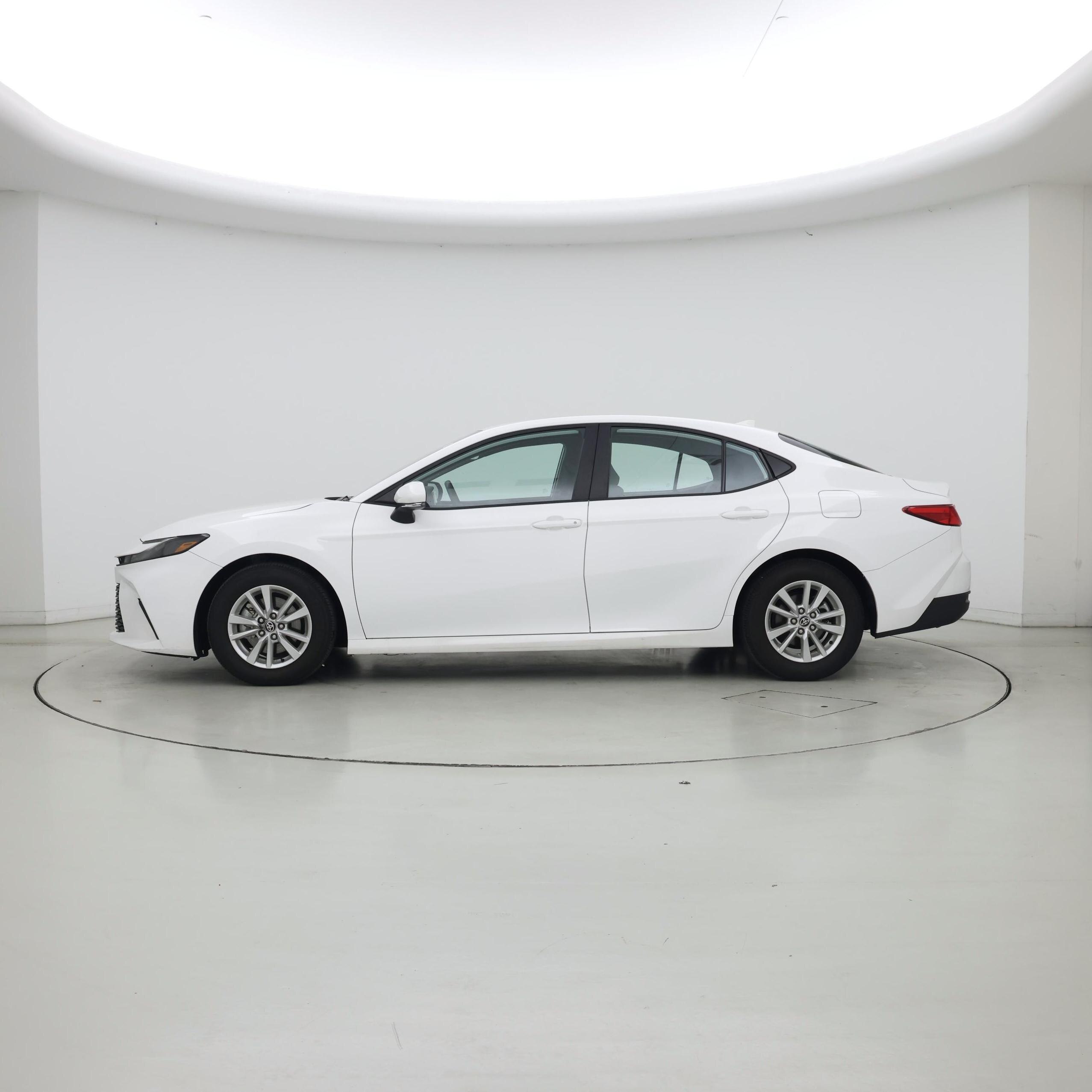 Thumbnail: 2025 Toyota Camry - 3