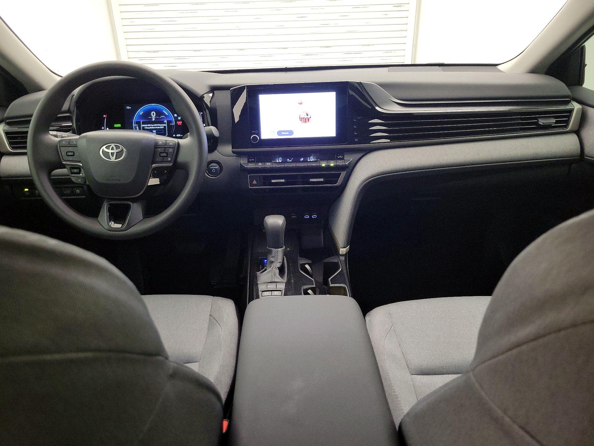 Thumbnail: 2025 Toyota Camry - 9