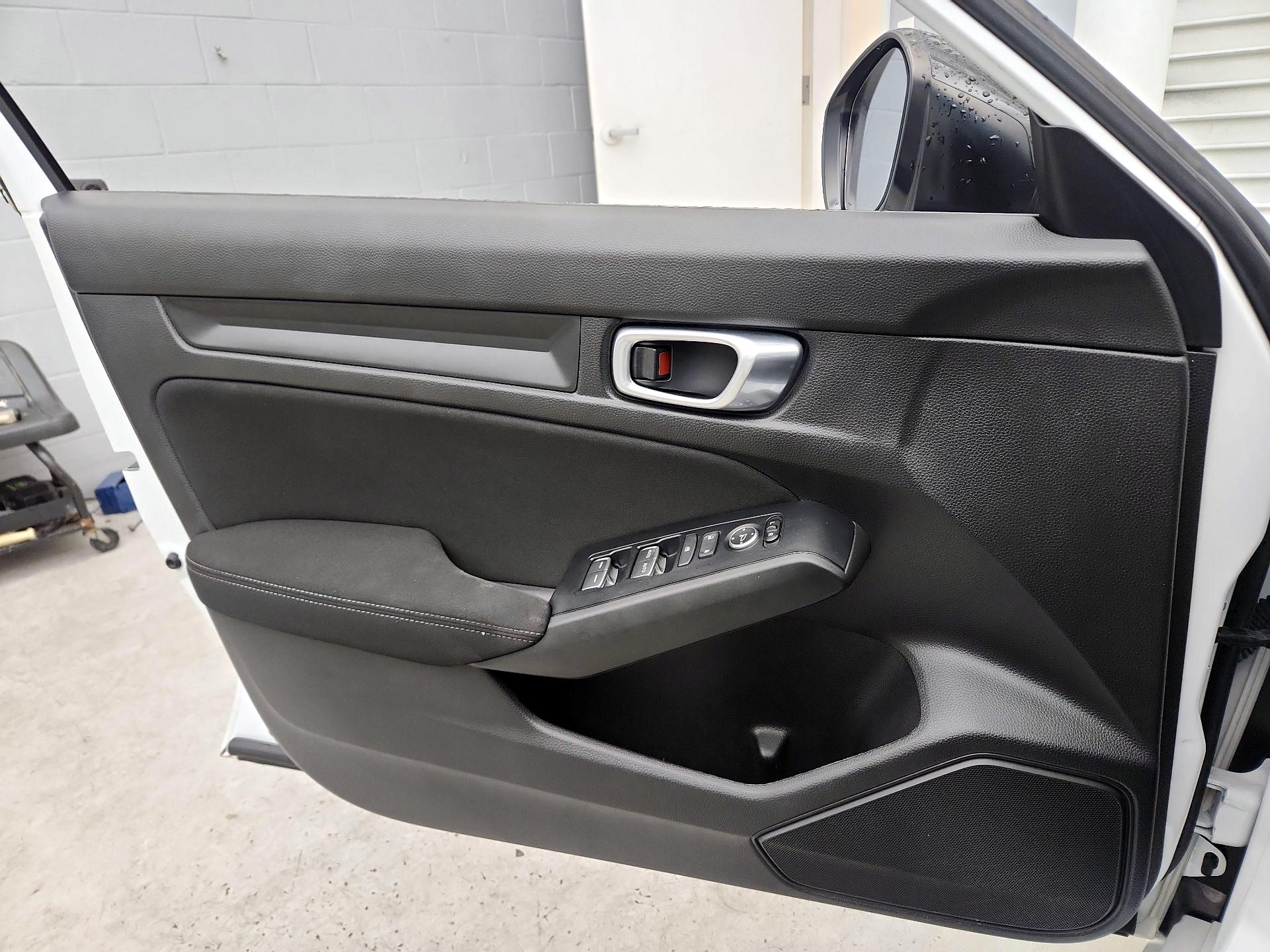 Thumbnail: 2024 Honda Civic - 12