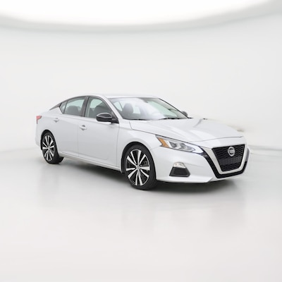 2022 Nissan Altima SR