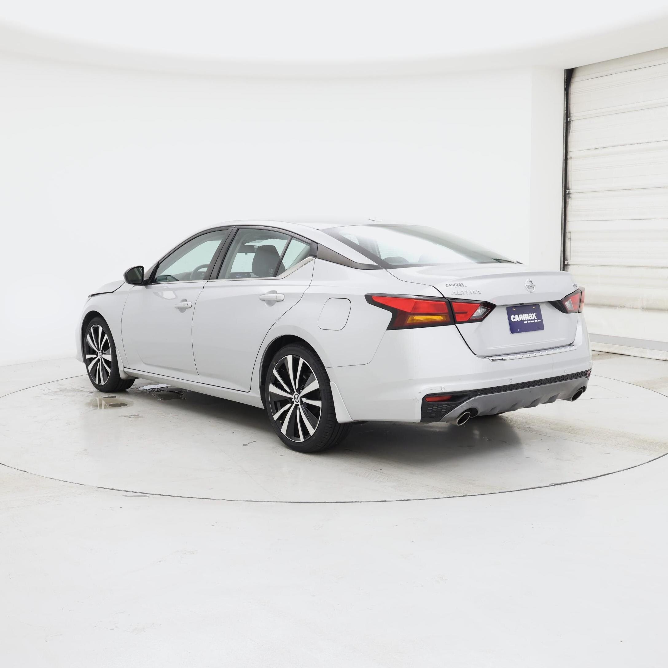 Thumbnail: 2022 Nissan Altima - 2