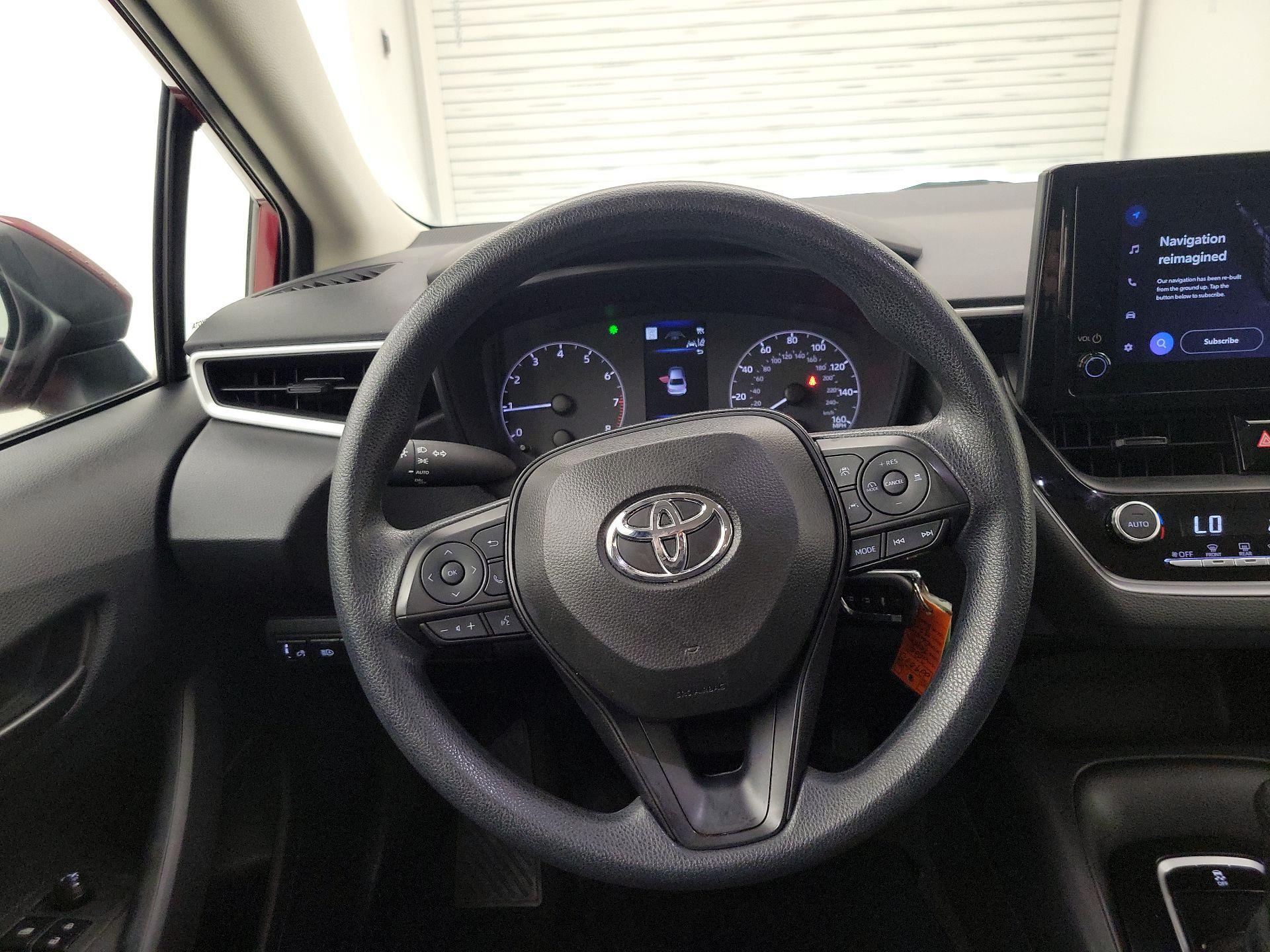 Thumbnail: 2025 Toyota Corolla - 10