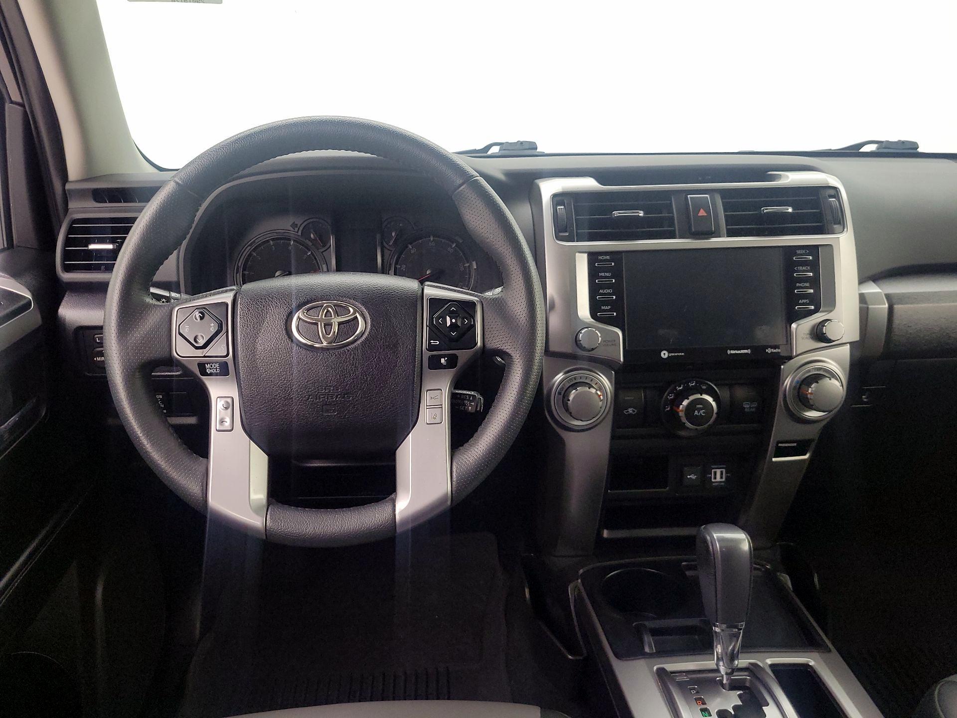 Thumbnail: 2021 Toyota 4Runner - 10