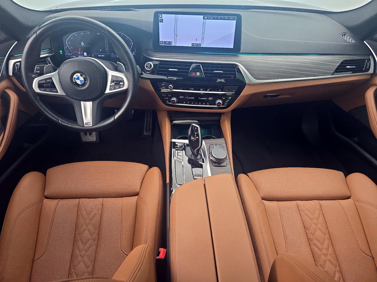 2022 BMW 5 Series 530i - Photo 10