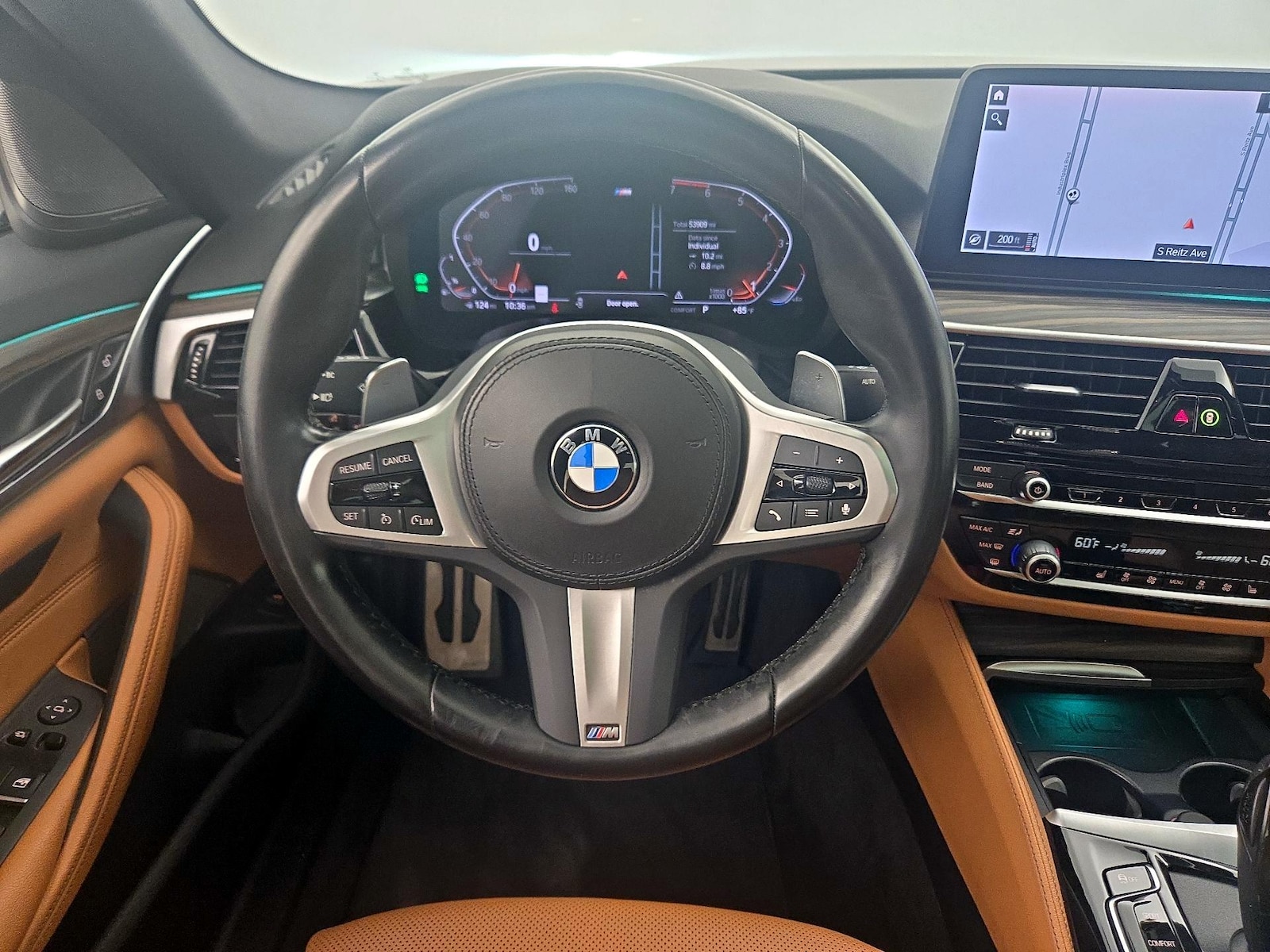 2022 BMW 5 Series 530i - Photo 11