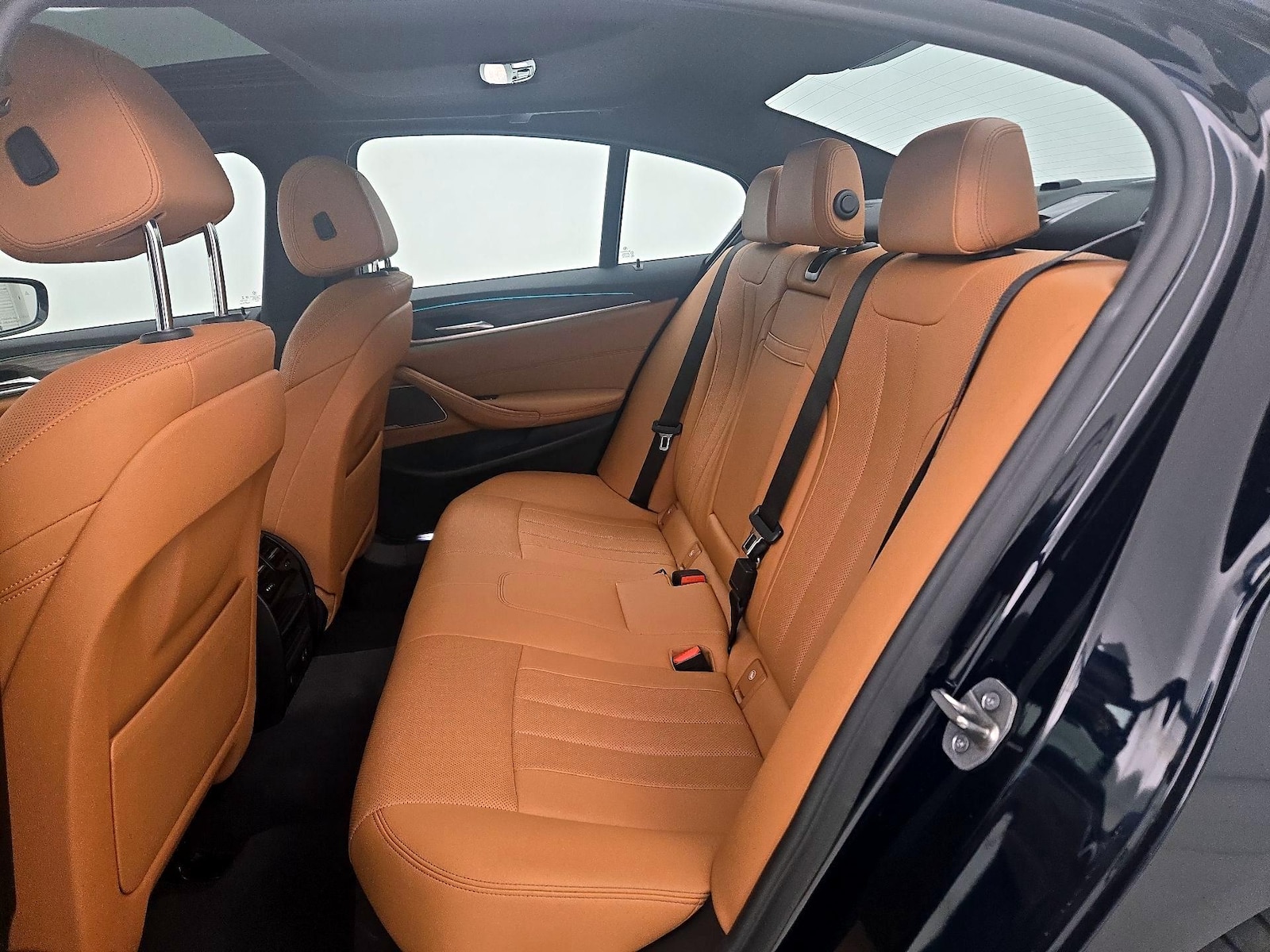 2022 BMW 5 Series 530i - Photo 22