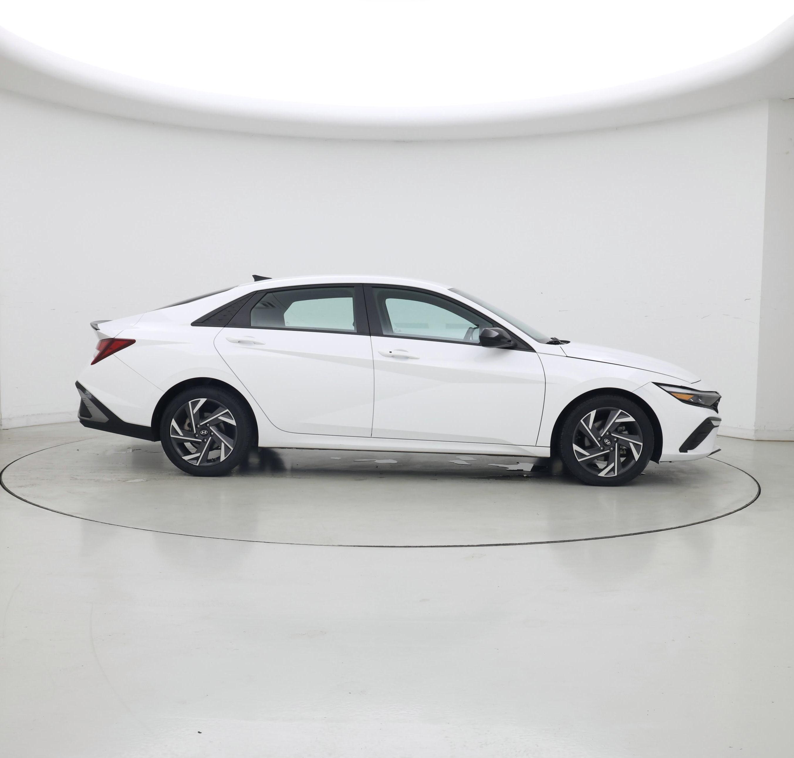Thumbnail: 2025 Hyundai Elantra - 7