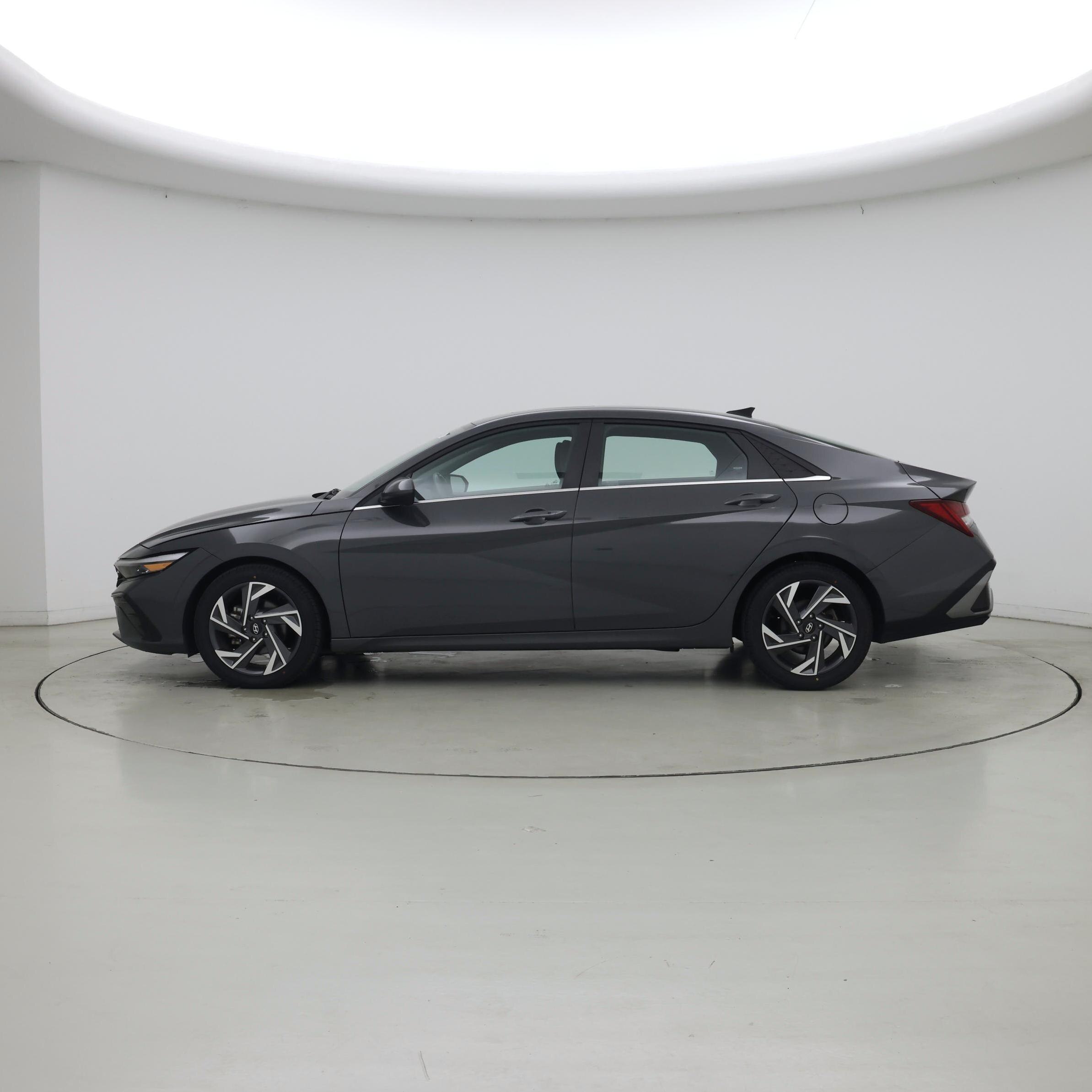 Thumbnail: 2025 Hyundai Elantra - 3