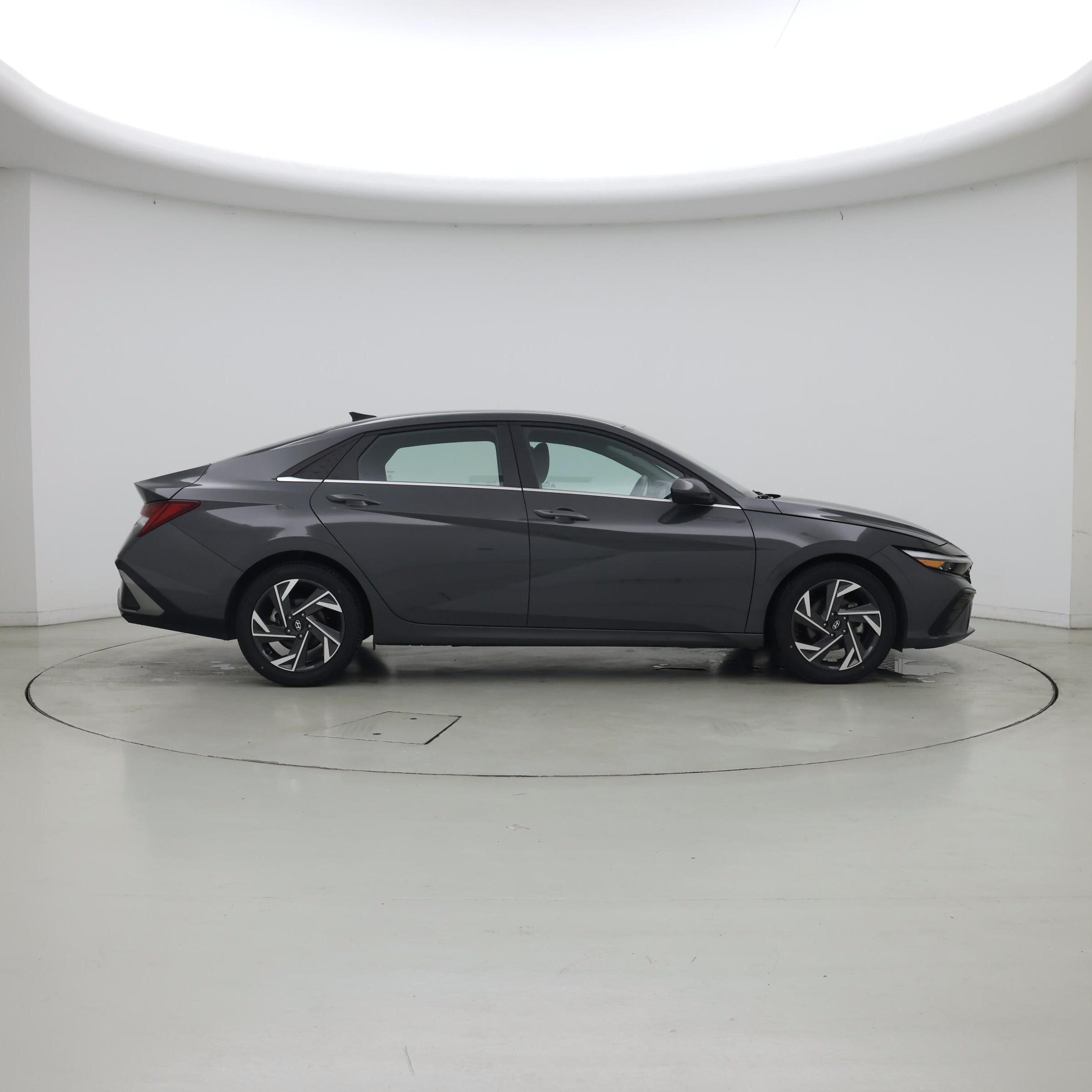 Thumbnail: 2025 Hyundai Elantra - 7
