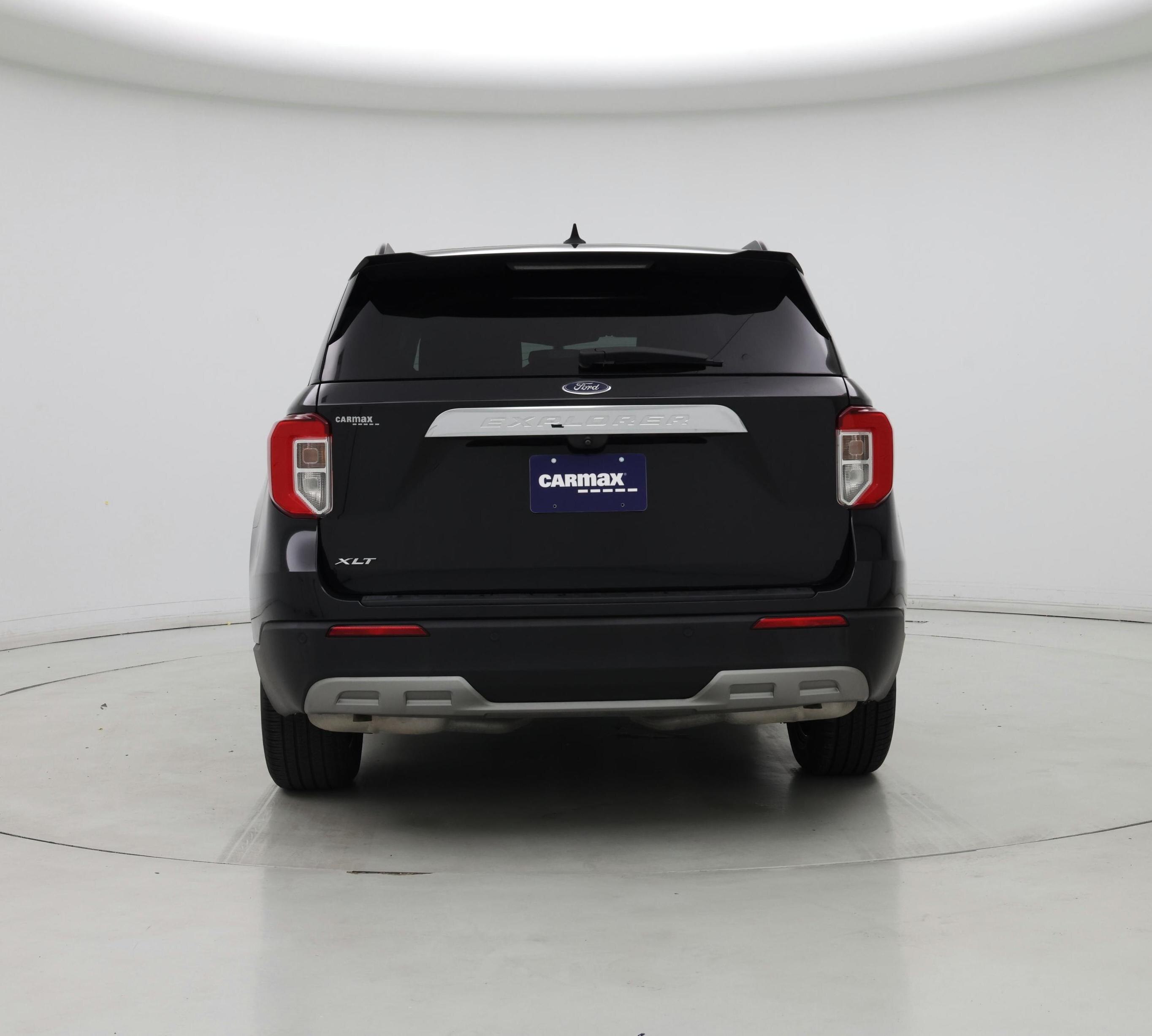 Thumbnail: 2022 Ford Explorer - 6