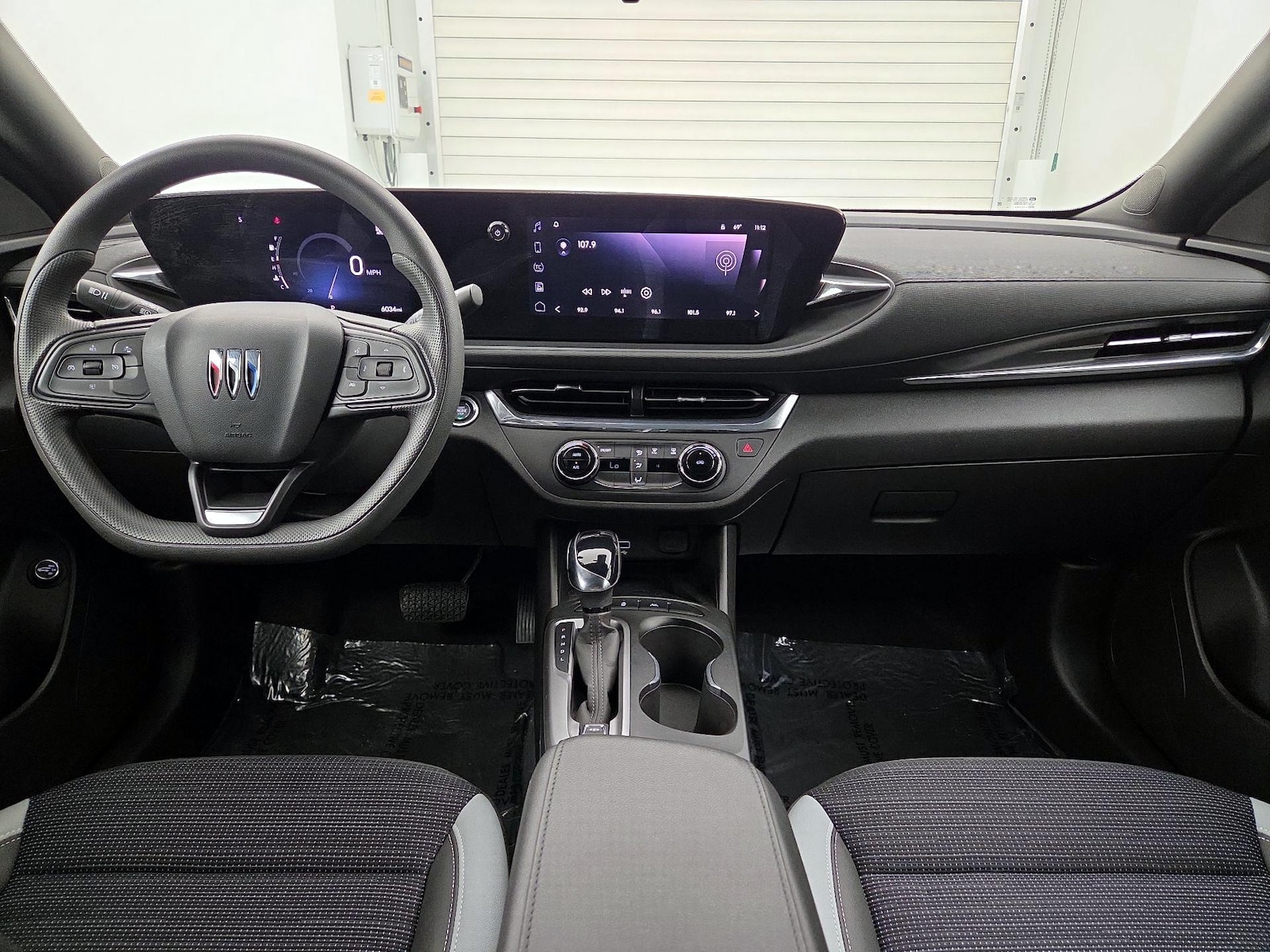 2025 Buick Envista Preferred - Photo 10