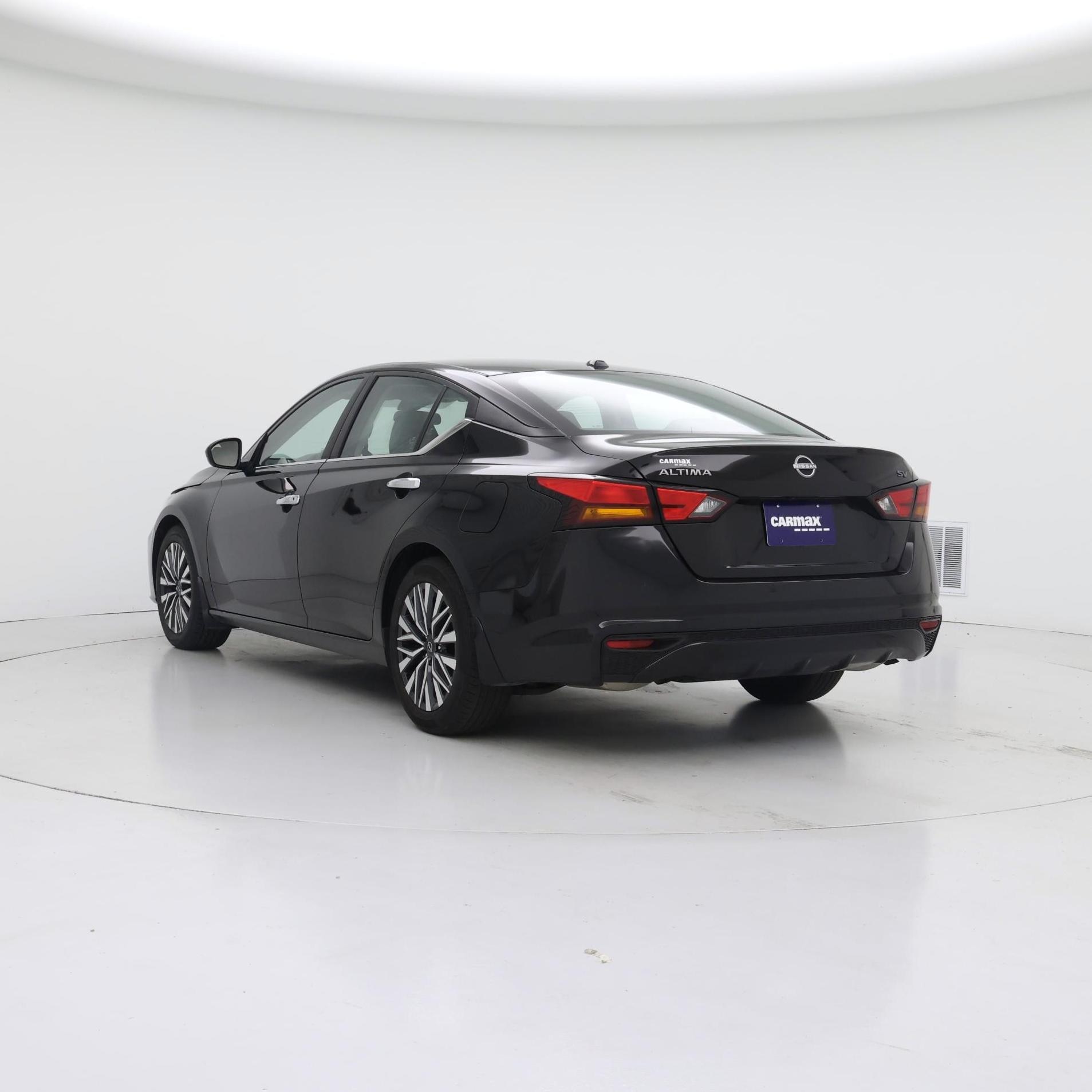 Thumbnail: 2024 Nissan Altima - 2