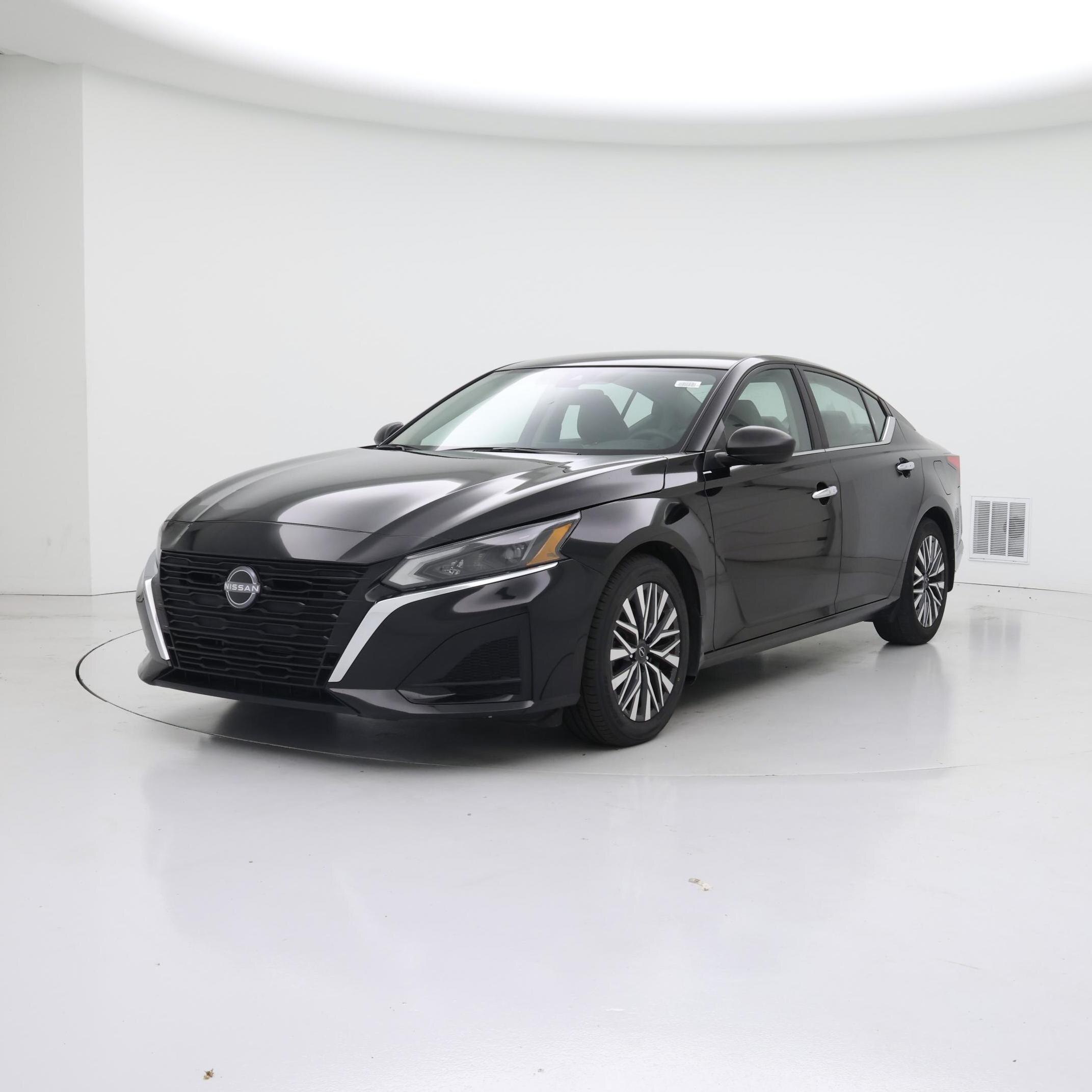 Thumbnail: 2024 Nissan Altima - 4