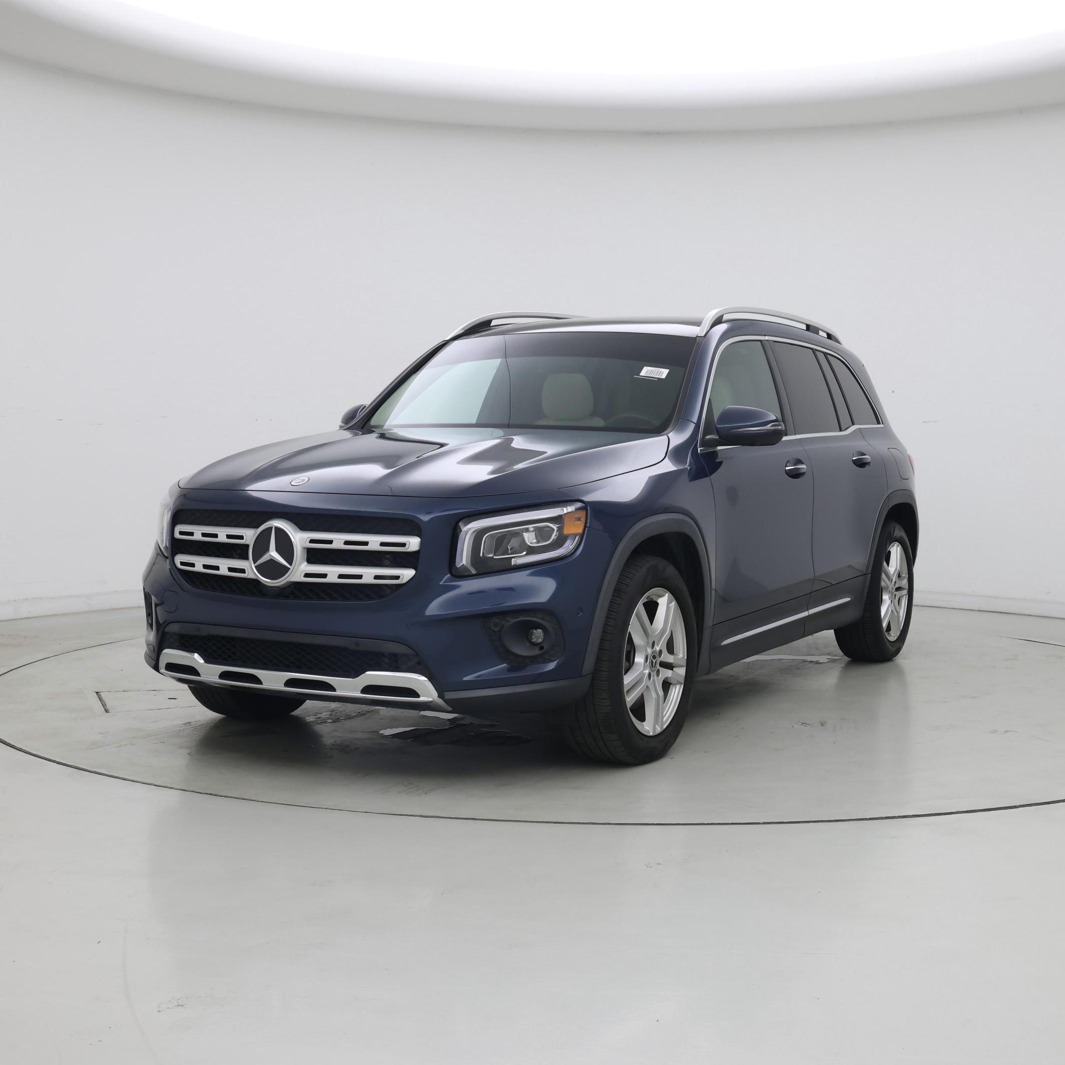Thumbnail: 2021 Mercedes-Benz GLB - 4