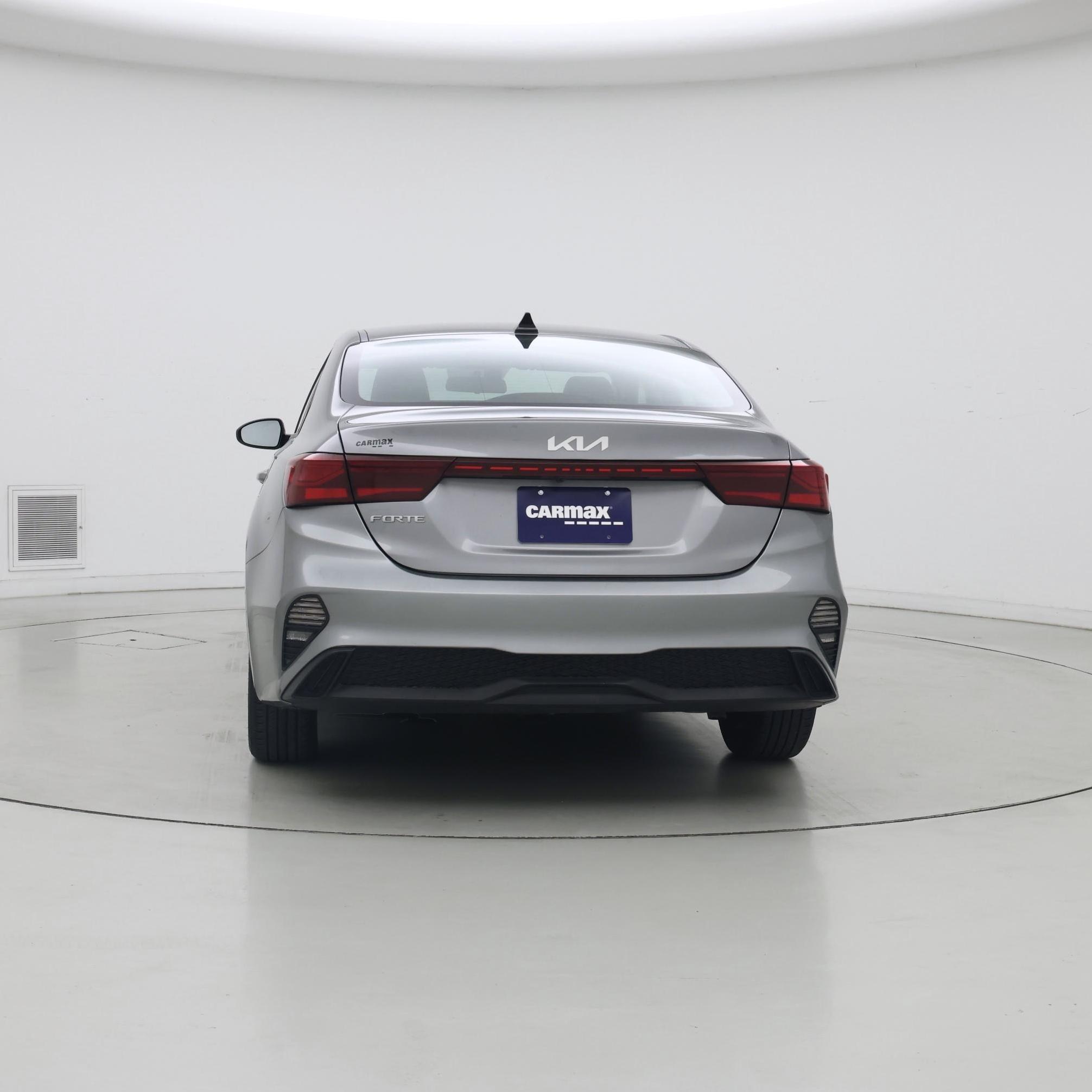 Thumbnail: 2024 Kia Forte - 6