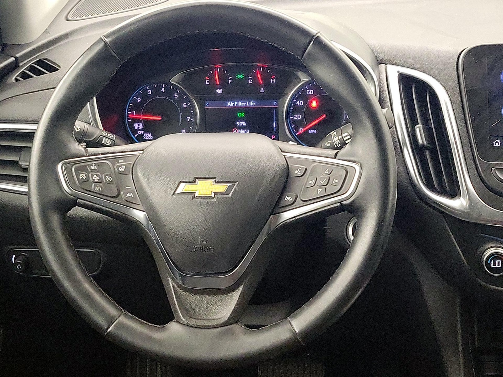 2024 Chevrolet Equinox LT - Photo 11