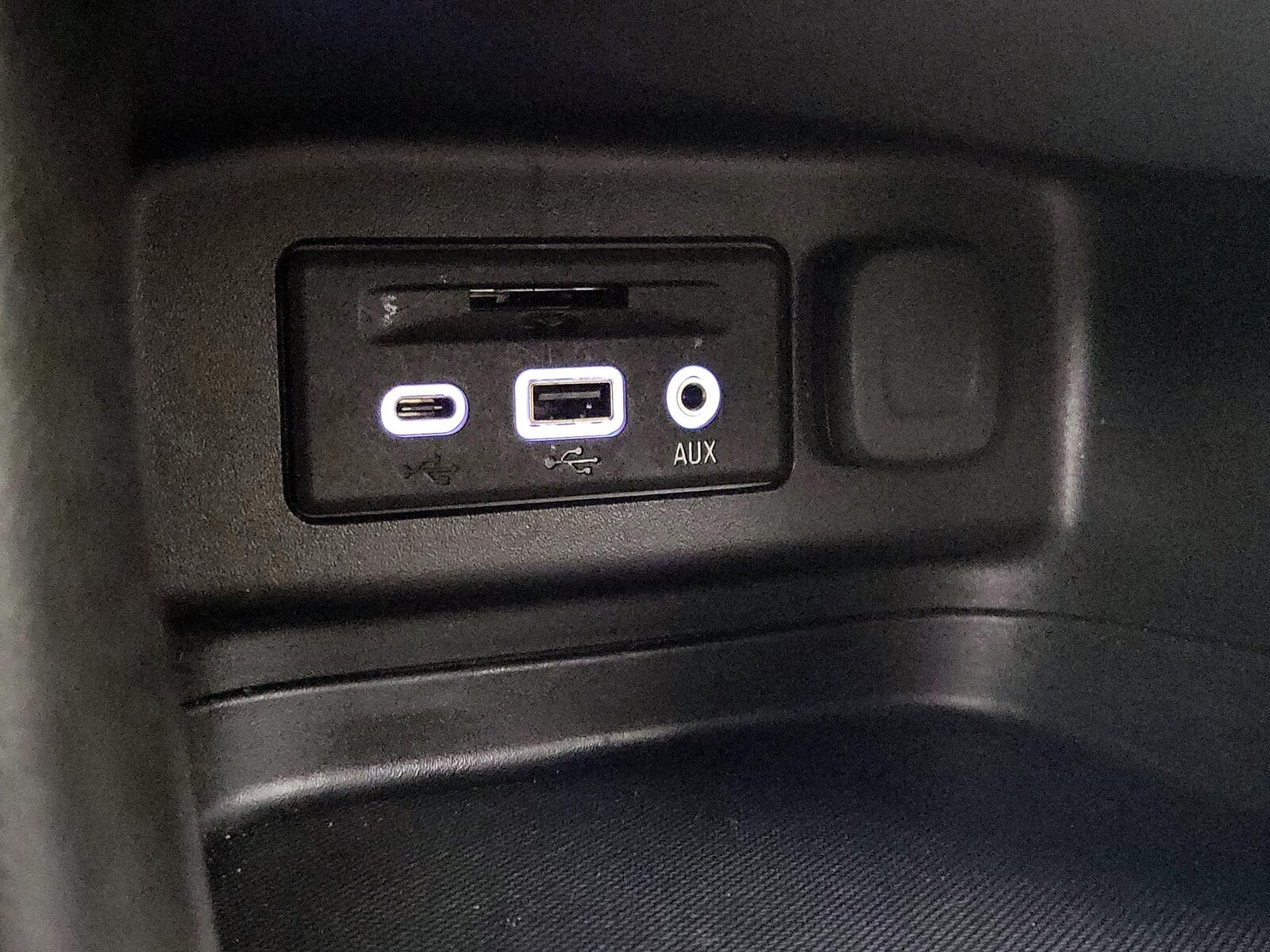 2024 Chevrolet Equinox LT - Photo 19