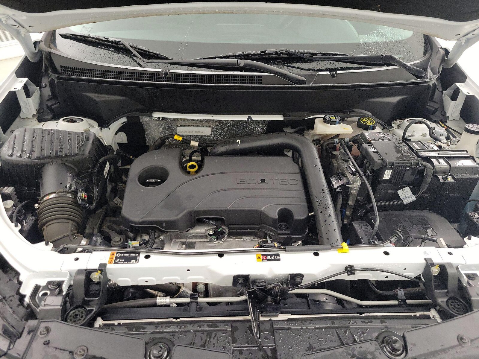 2024 Chevrolet Equinox LT - Photo 23