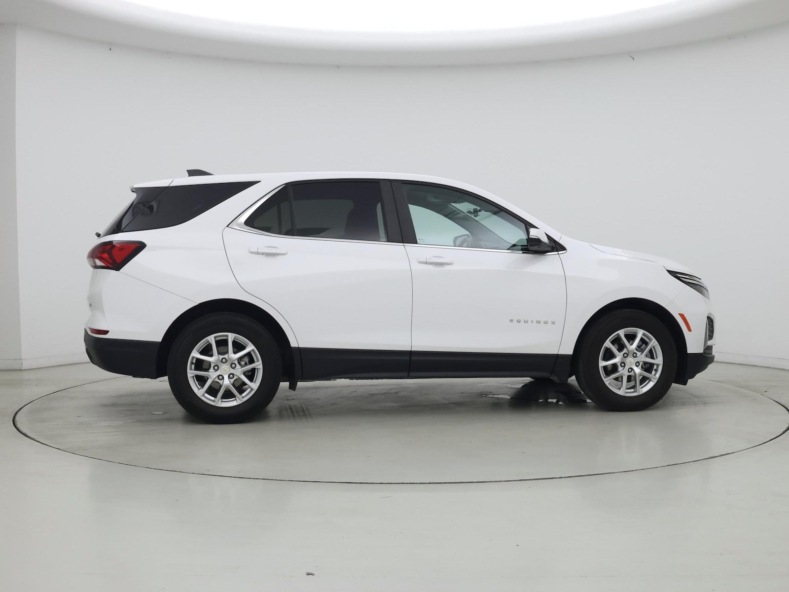 2024 Chevrolet Equinox LT - Photo 8