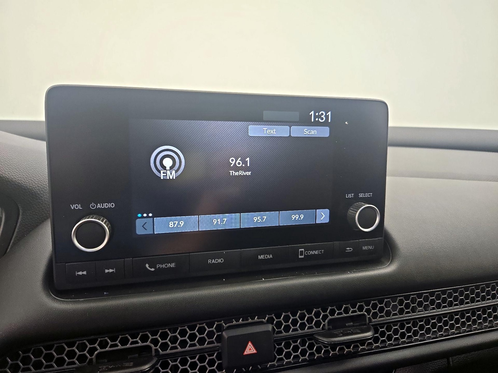 2024 Honda HR-V Sport - Photo 16