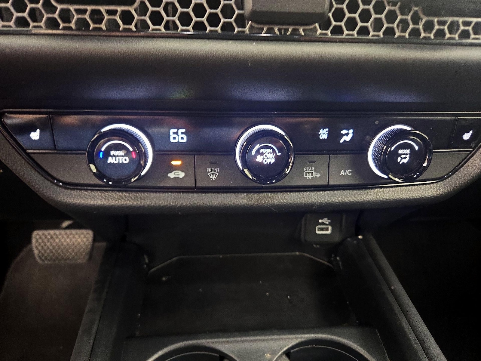 2024 Honda HR-V Sport - Photo 17