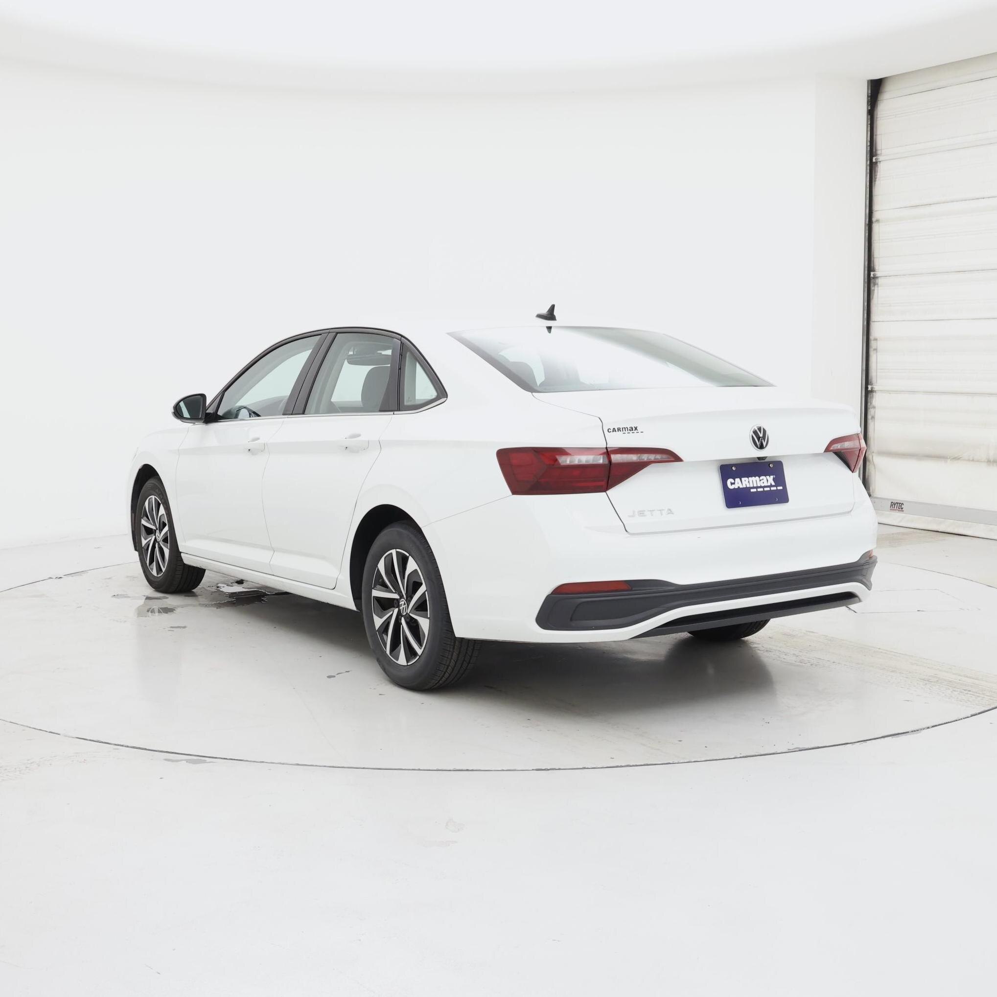 Thumbnail: 2024 Volkswagen Jetta - 2