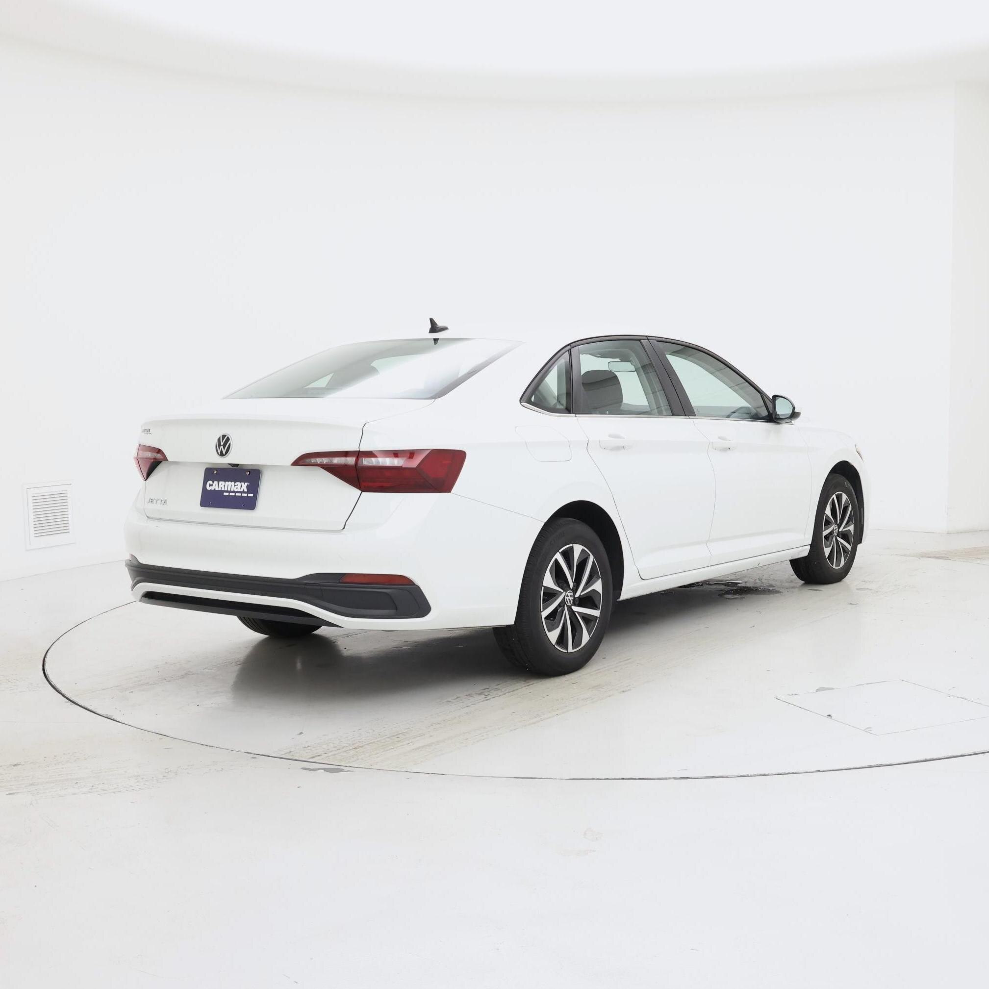 Thumbnail: 2024 Volkswagen Jetta - 8