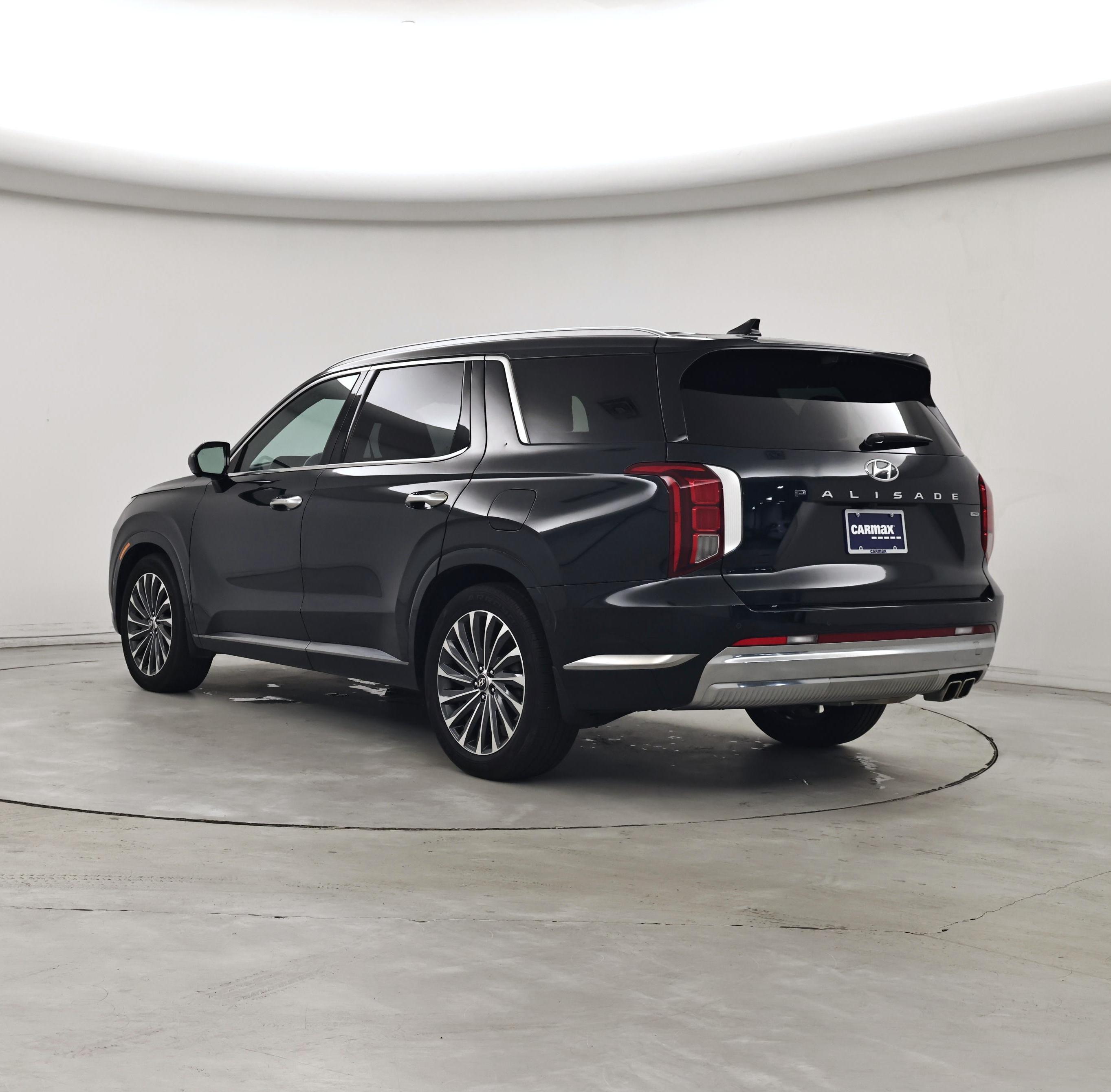 Thumbnail: 2023 Hyundai Palisade - 2