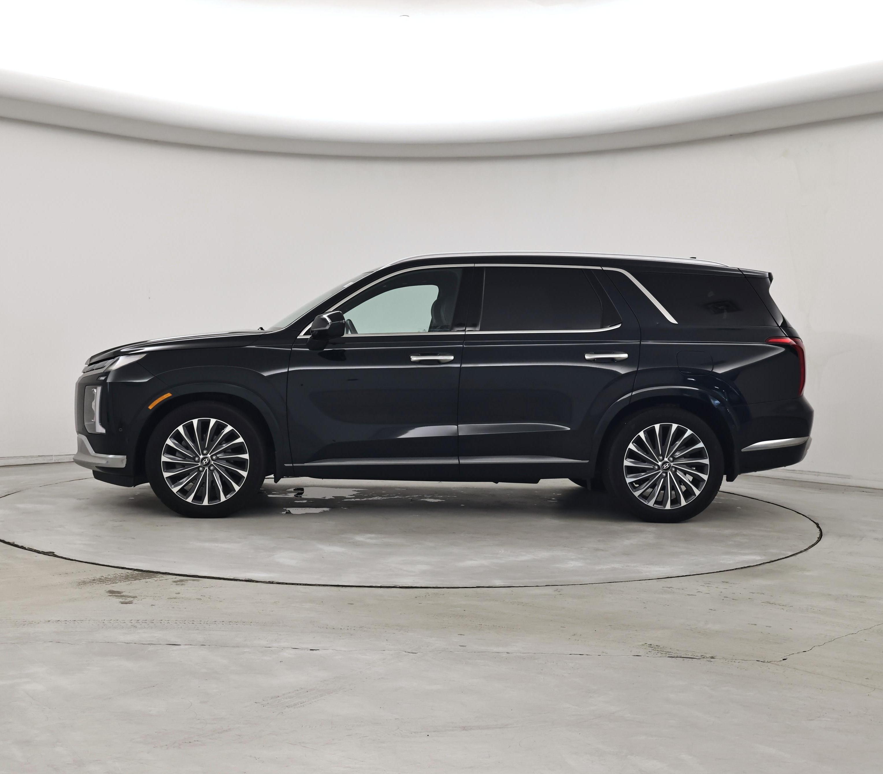 Thumbnail: 2023 Hyundai Palisade - 3