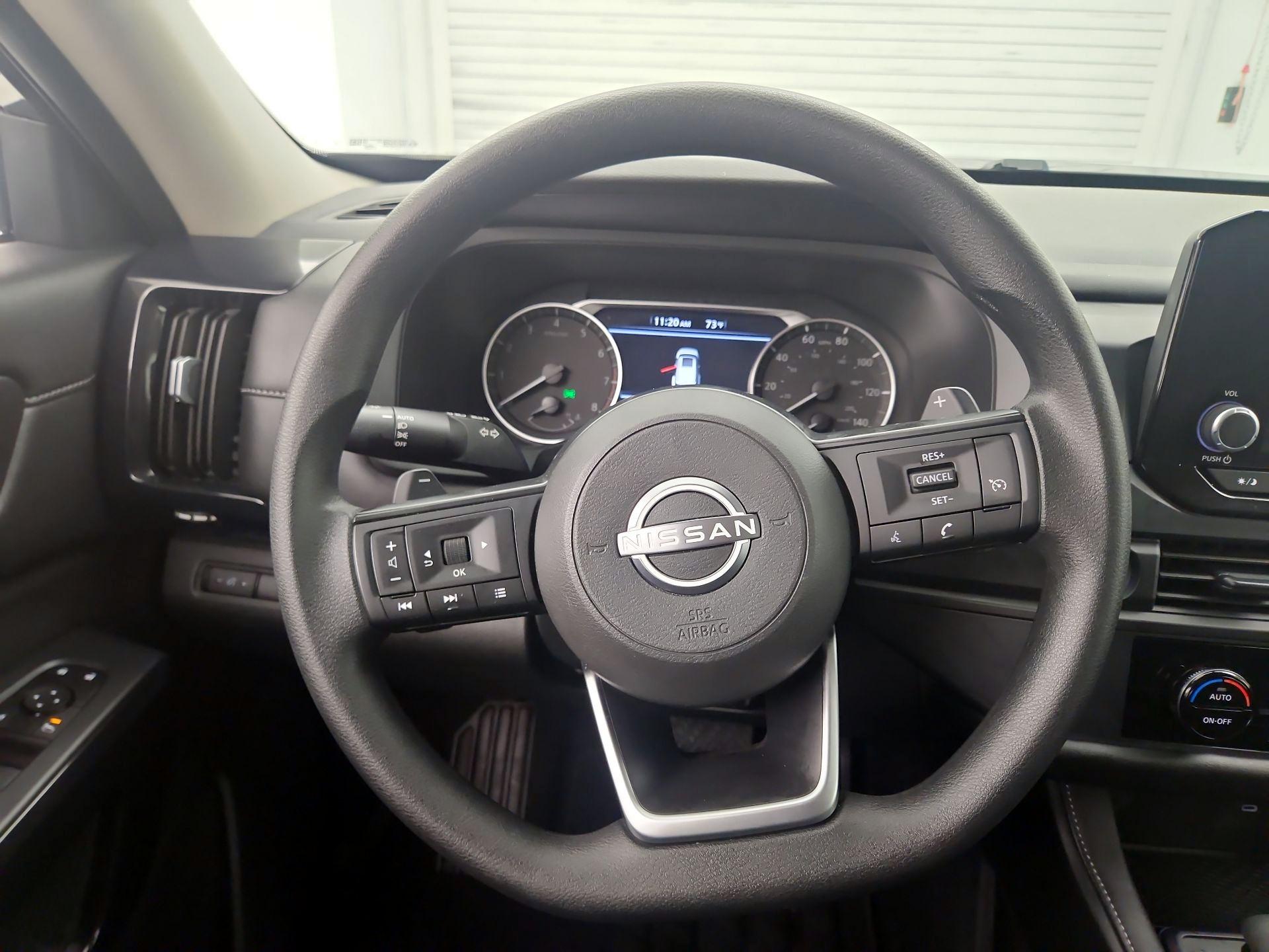 Thumbnail: 2025 Nissan Pathfinder - 10