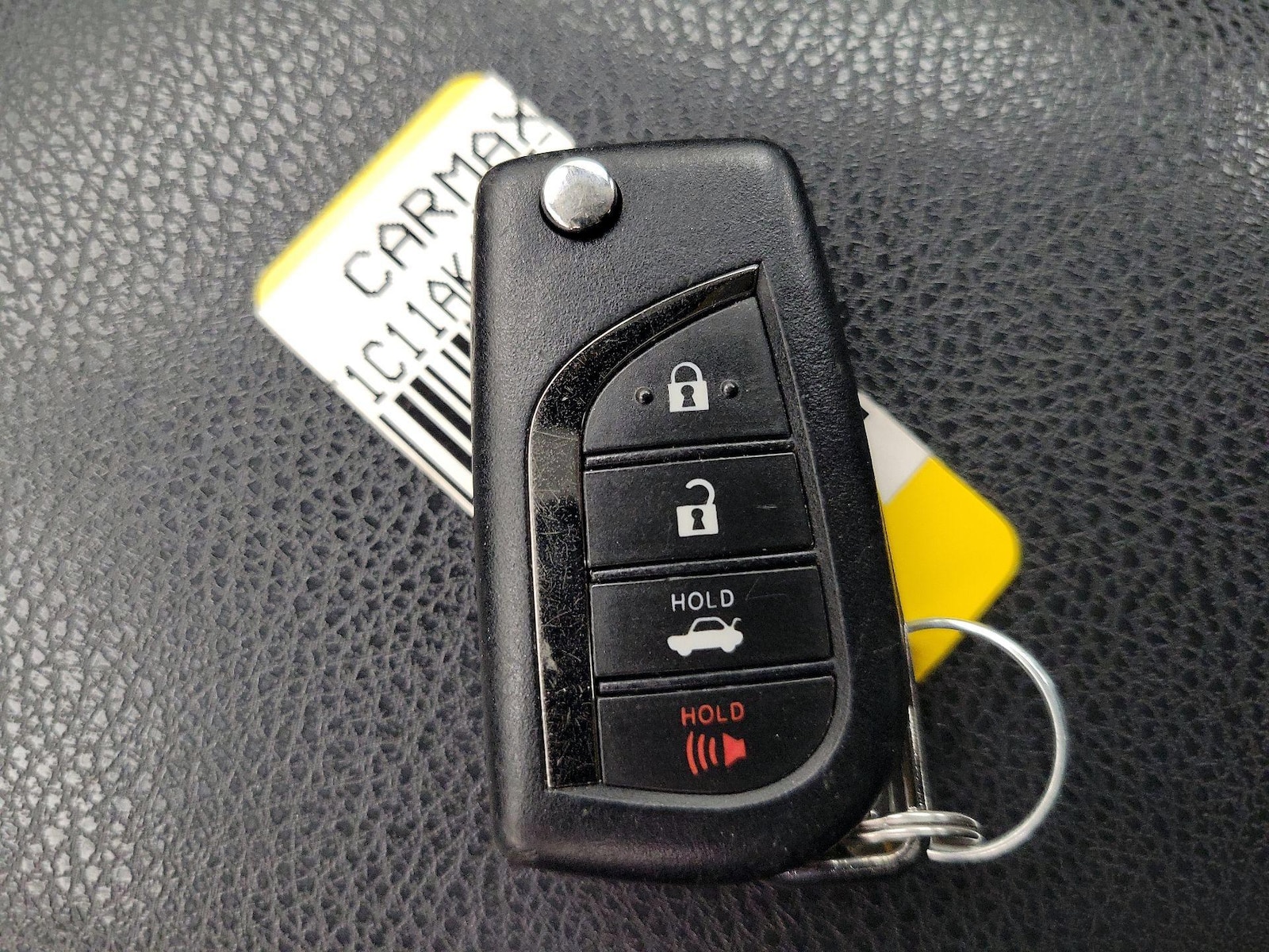 2021 Toyota Camry LE - Photo 23