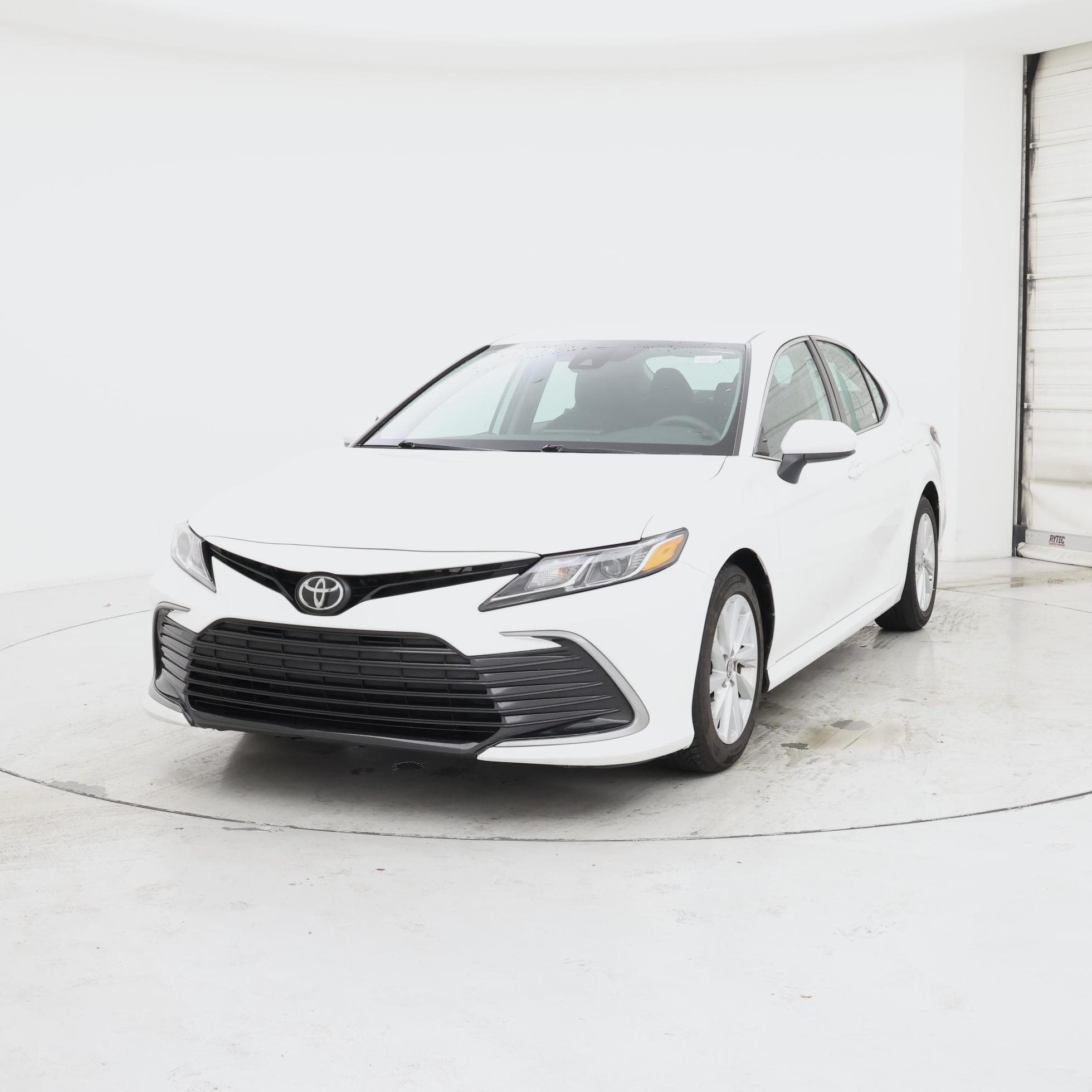 Thumbnail: 2021 Toyota Camry - 4