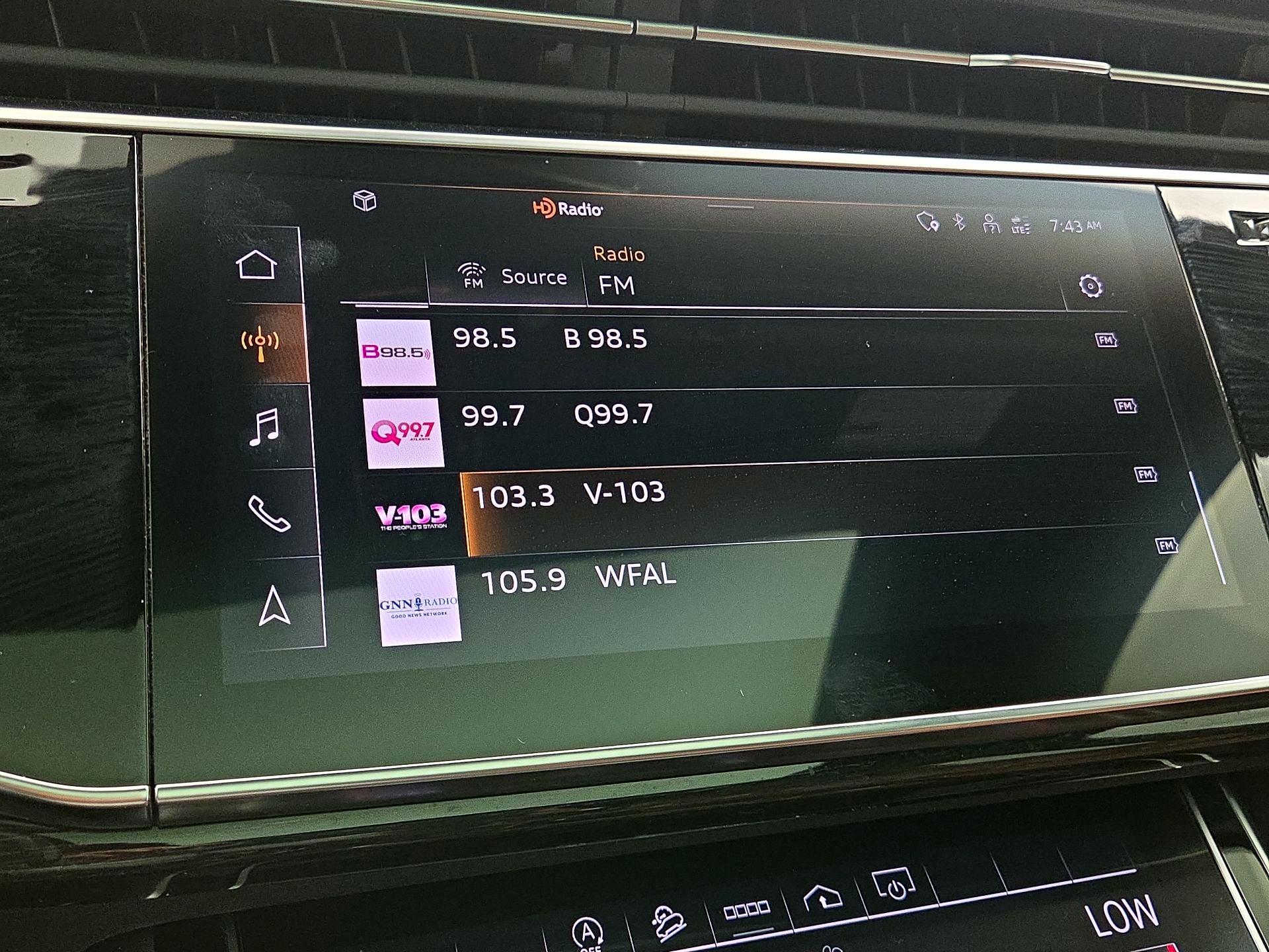 Thumbnail: 2021 Audi Q7 - 15