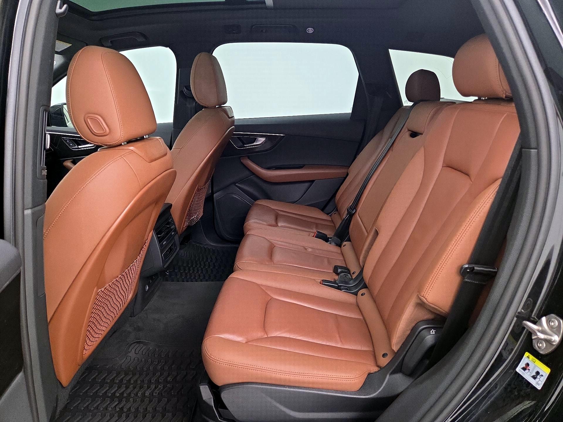 Thumbnail: 2021 Audi Q7 - 20