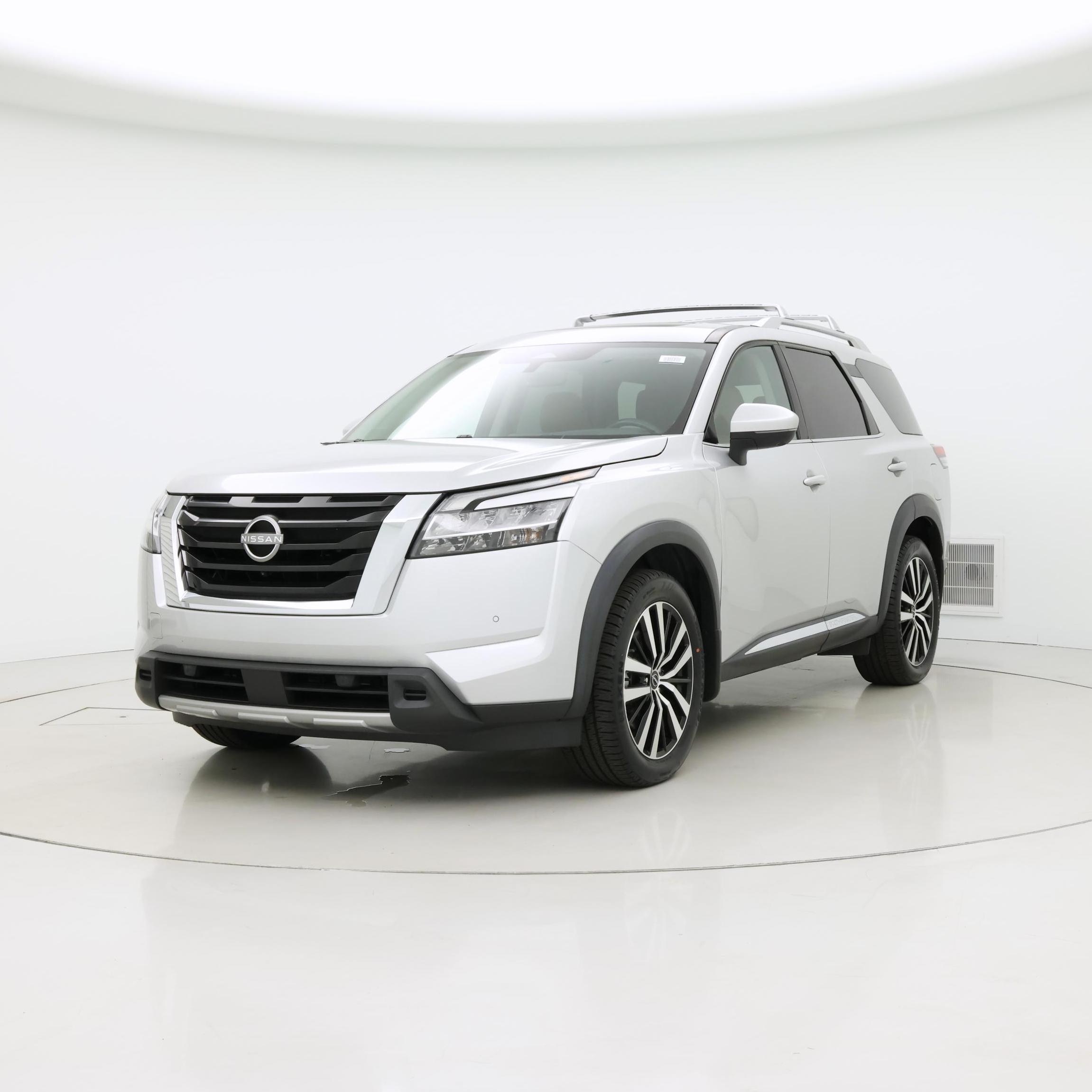 Thumbnail: 2023 Nissan Pathfinder - 4
