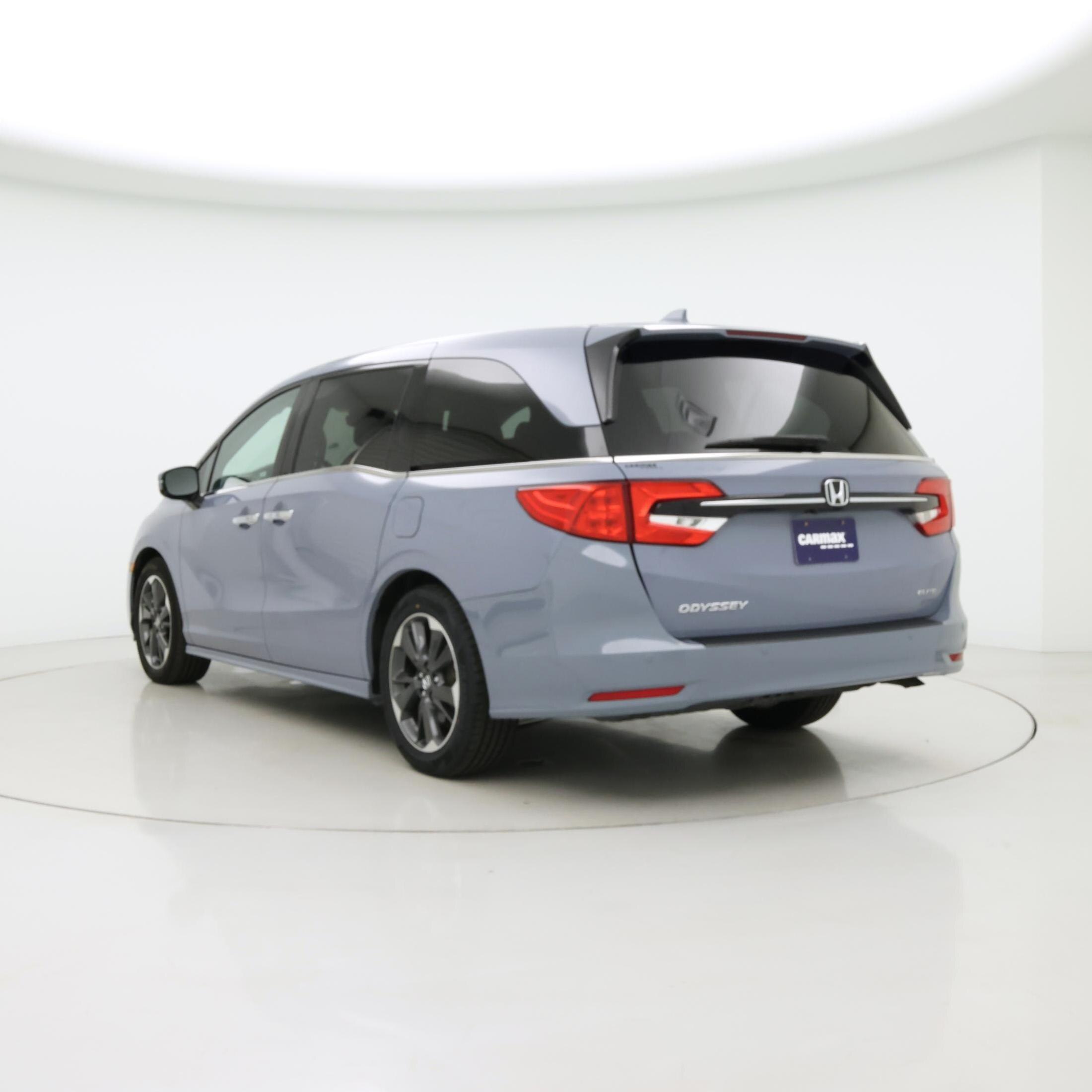 Thumbnail: 2023 Honda Odyssey - 2
