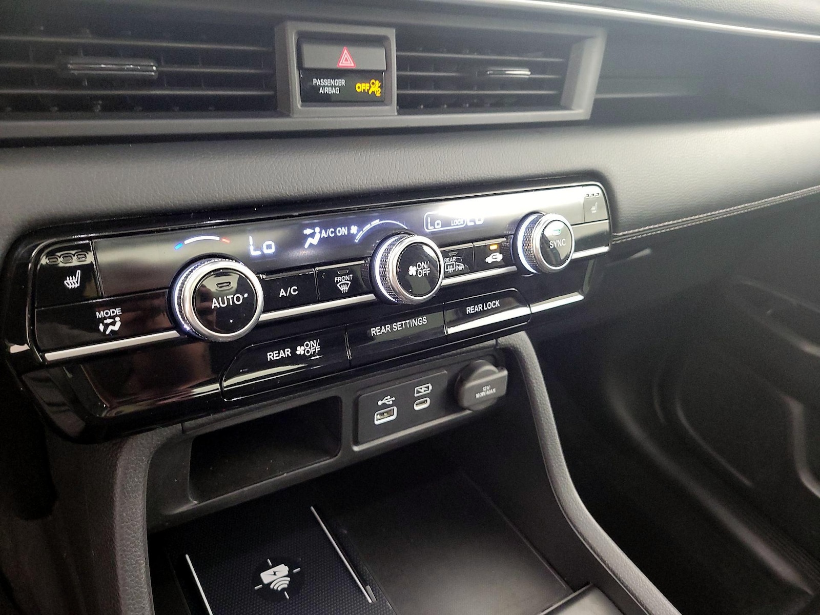 2024 Honda Pilot Touring - Photo 18