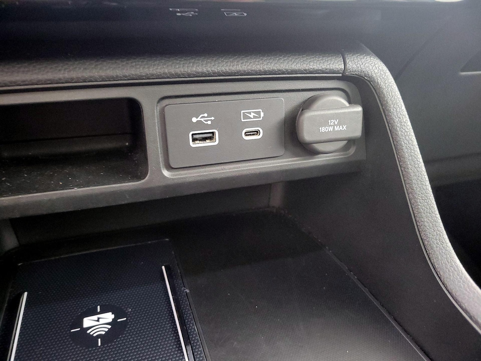 2024 Honda Pilot Touring - Photo 20
