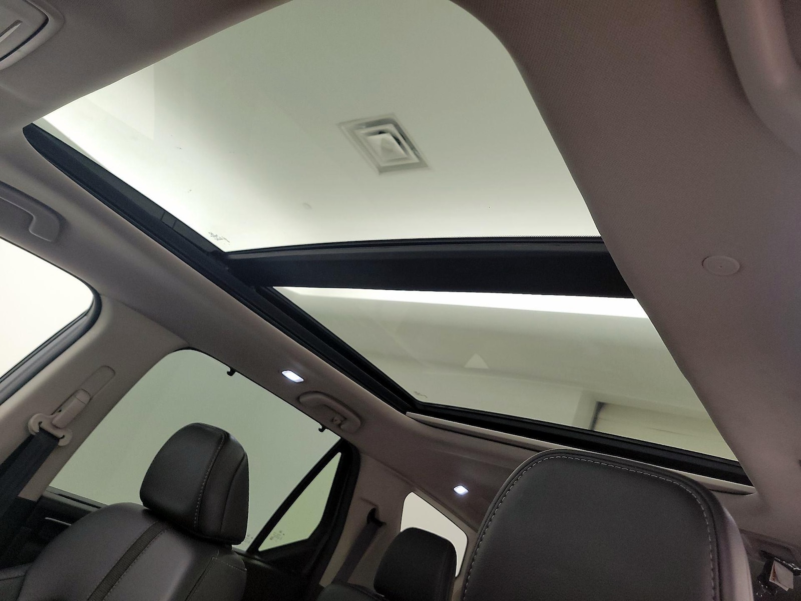 2024 Honda Pilot Touring - Photo 21