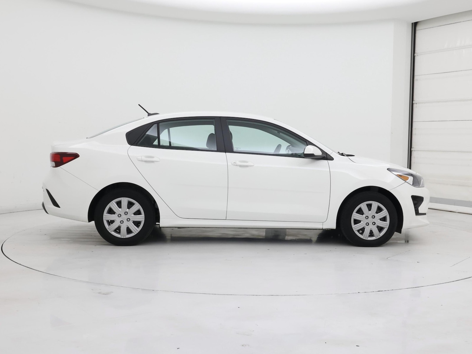 2023 Kia Rio LX - Photo 8