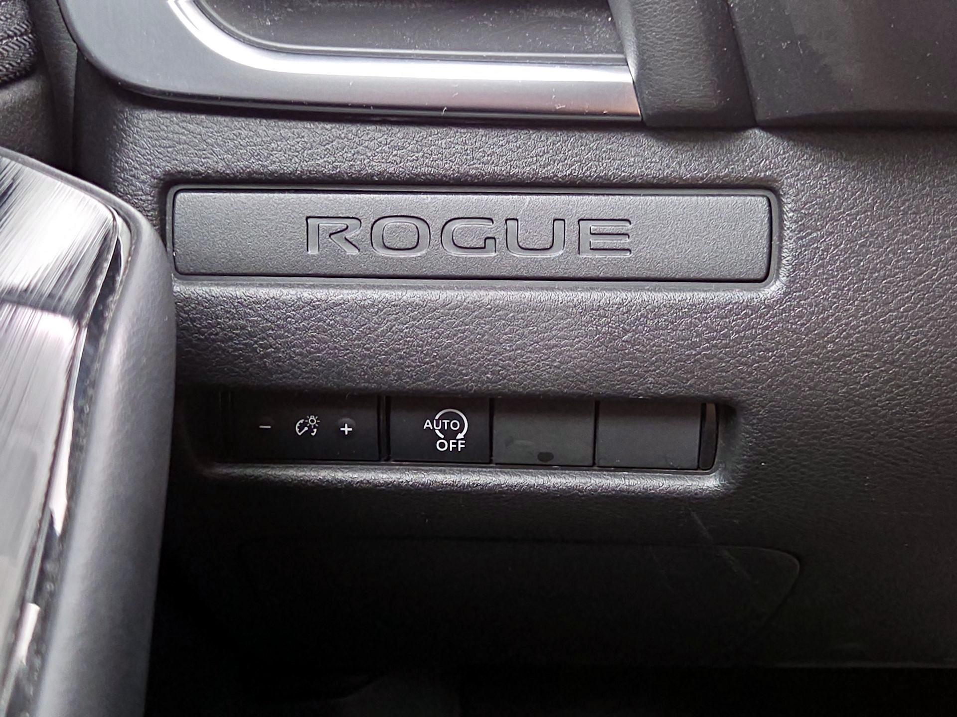 Thumbnail: 2023 Nissan Rogue - 13