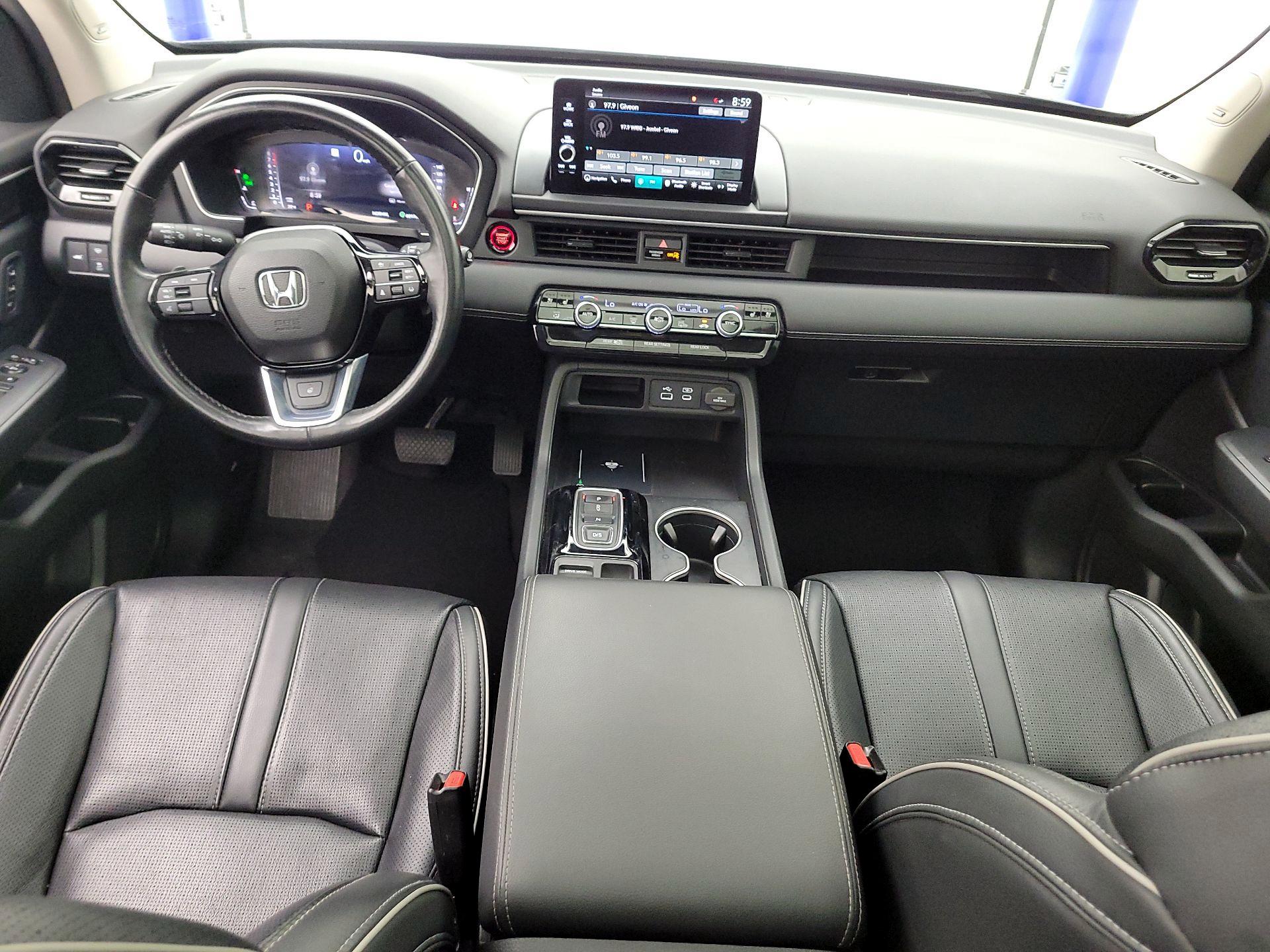 Thumbnail: 2023 Honda Pilot - 9