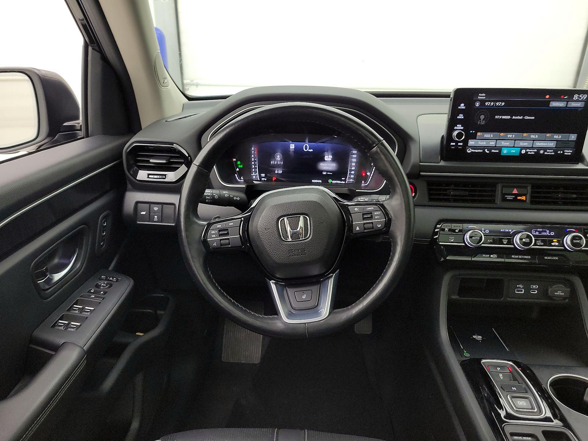 Thumbnail: 2023 Honda Pilot - 10