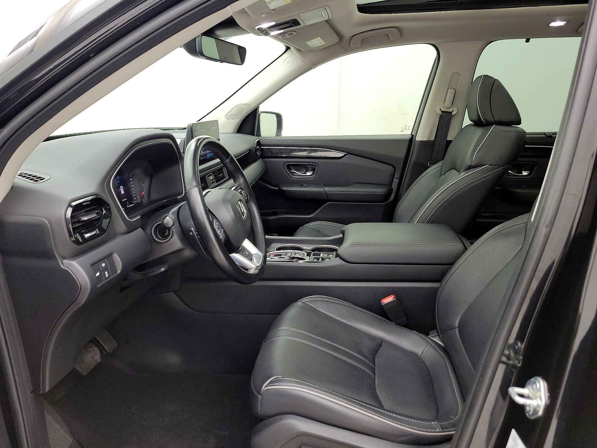 Thumbnail: 2023 Honda Pilot - 11
