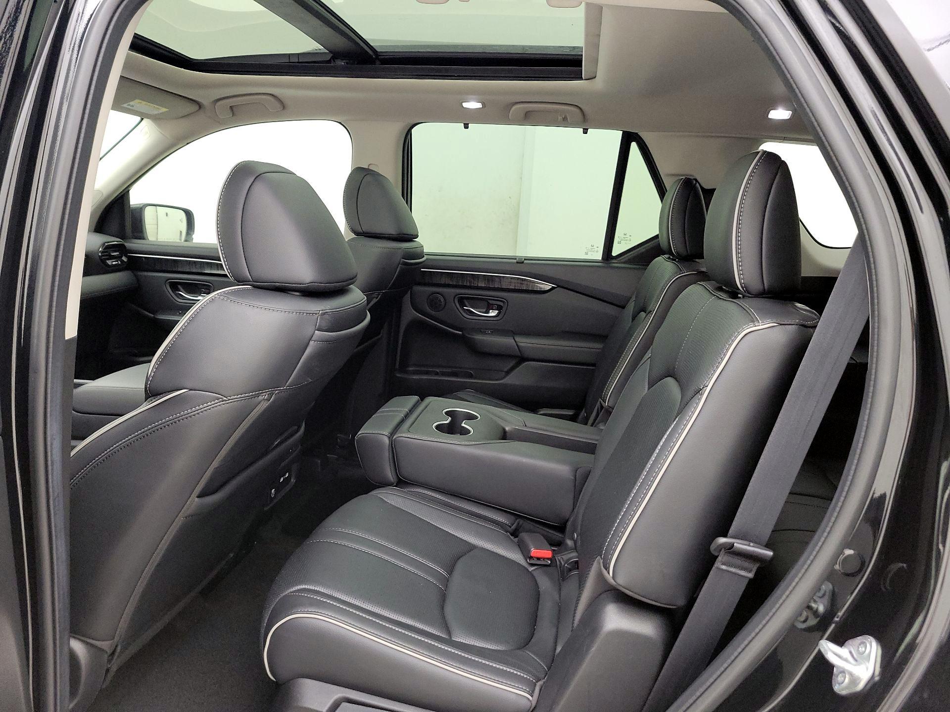 Thumbnail: 2023 Honda Pilot - 20
